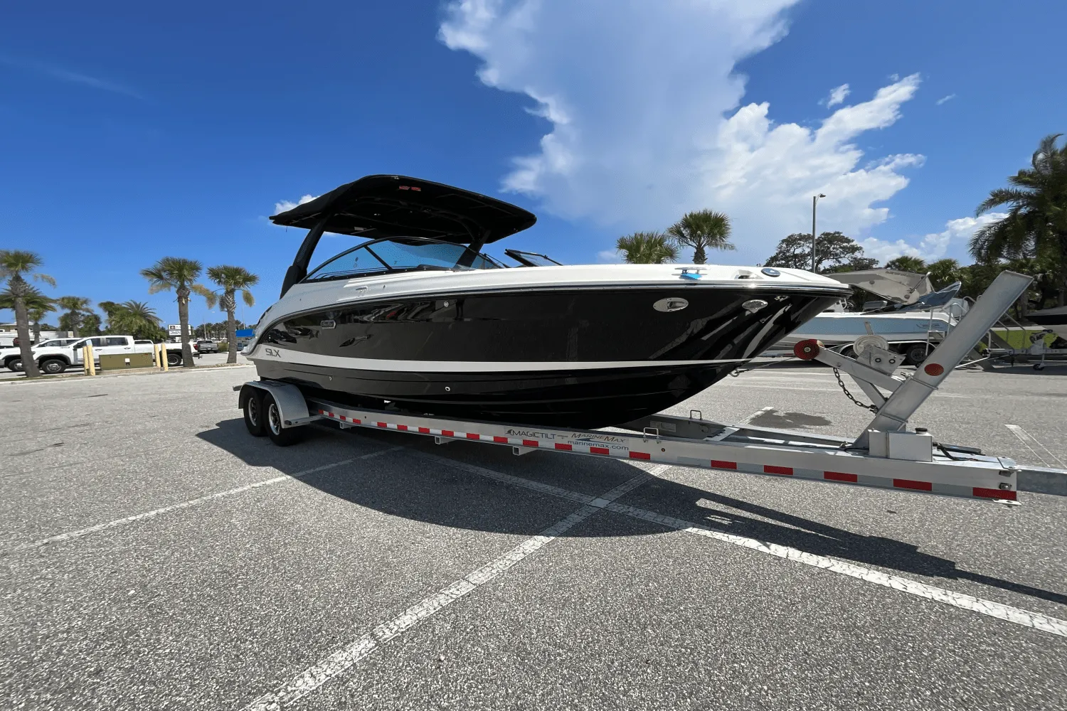 2025 Sea Ray SLX 260 Outboard Image Thumbnail #42
