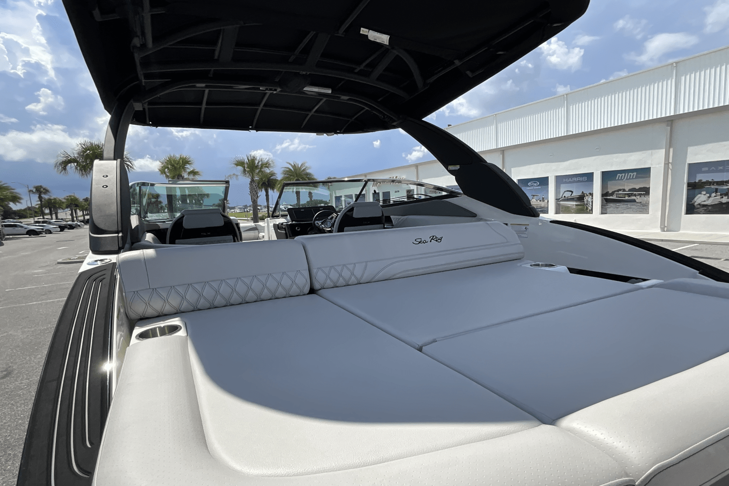 2025 Sea Ray SLX 260 Outboard Image Thumbnail #26
