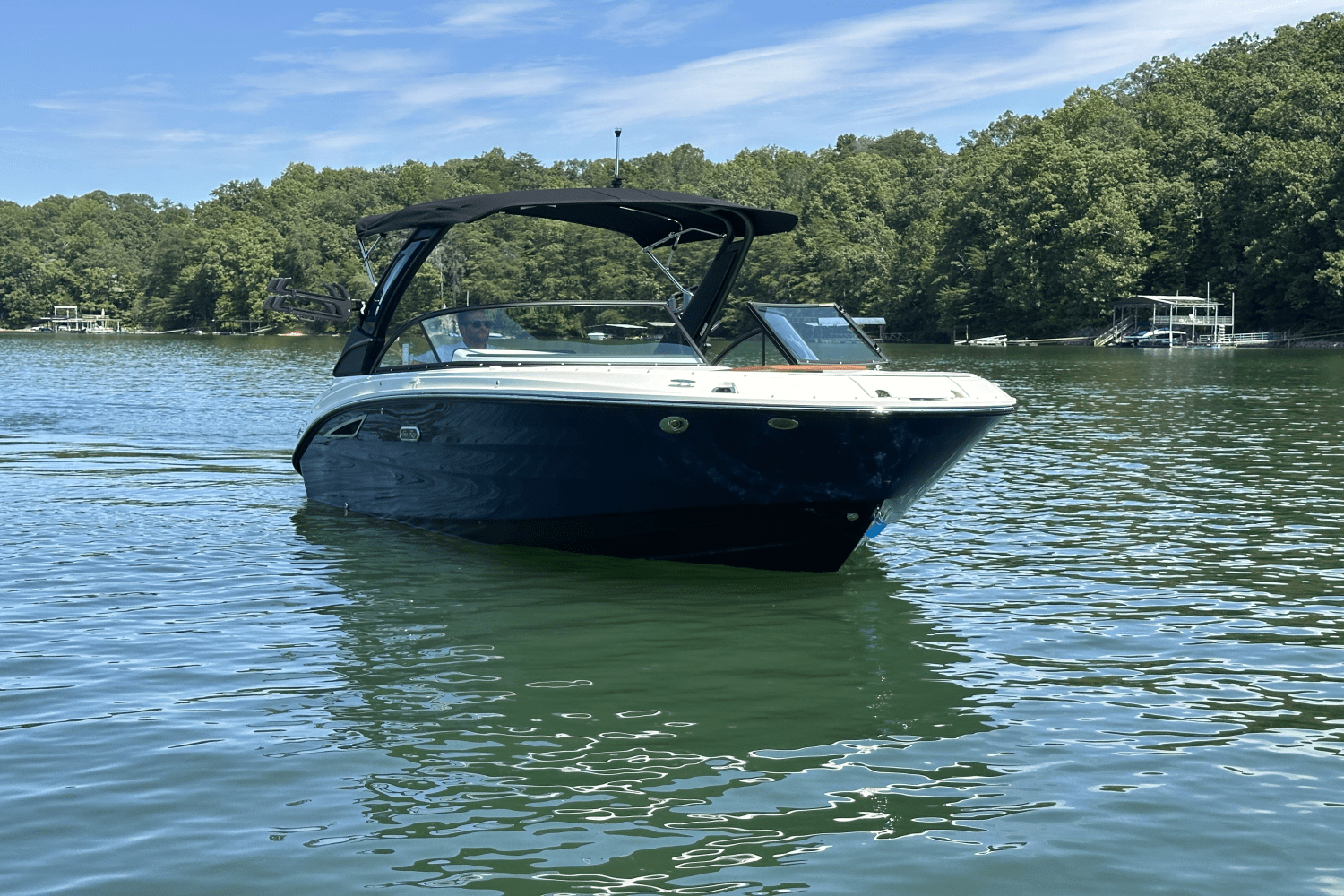 2026 Sea Ray SDX 230 Surf Image Thumbnail #5