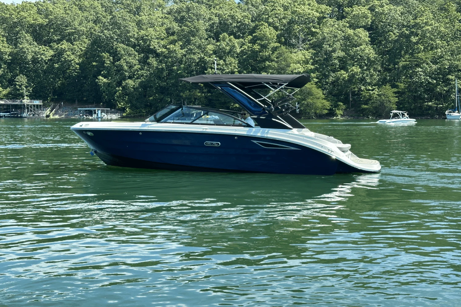 2026 Sea Ray SDX 230 Surf Image Thumbnail #1