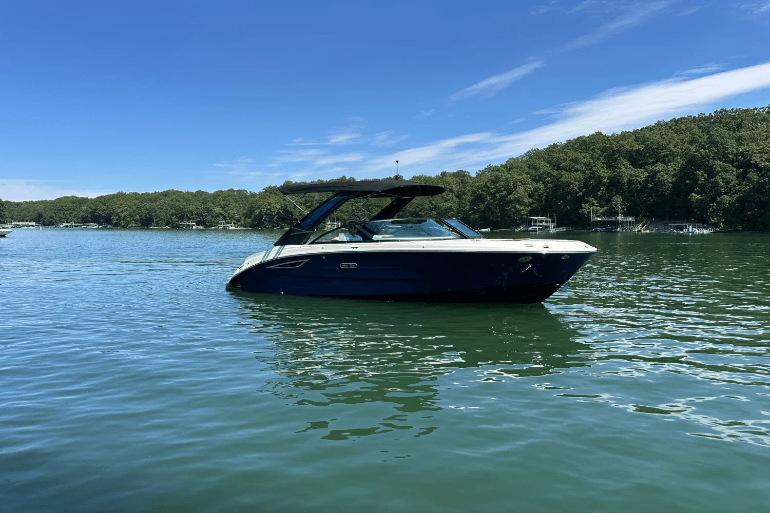 2026 Sea Ray SDX 230 Surf Image Thumbnail #8