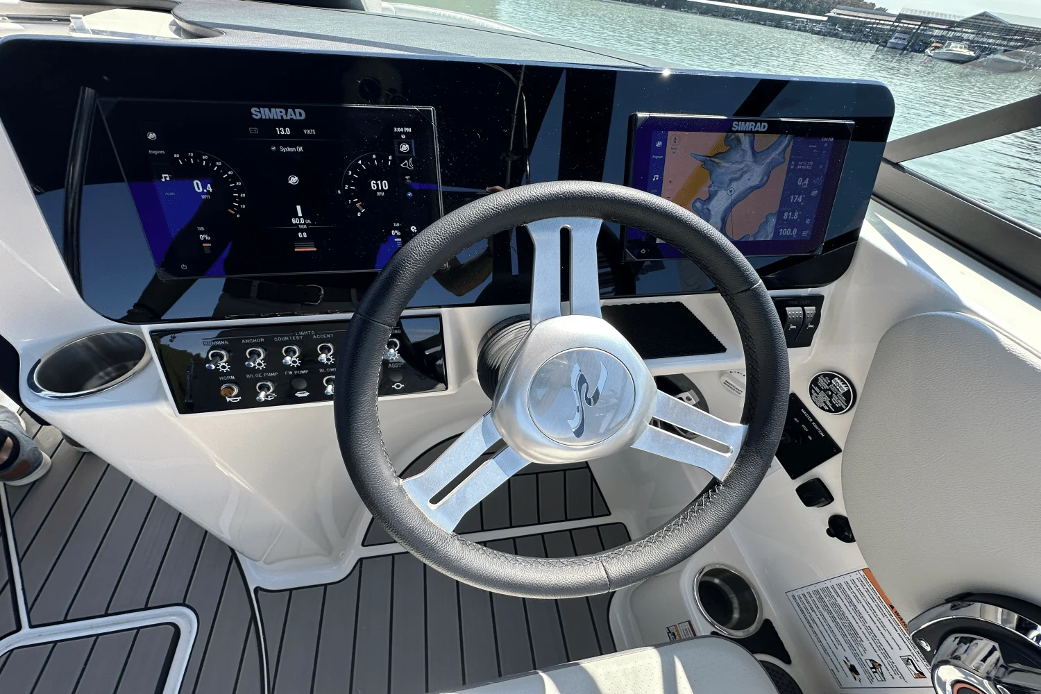 2026 Sea Ray SDX 230 Surf Image Thumbnail #24