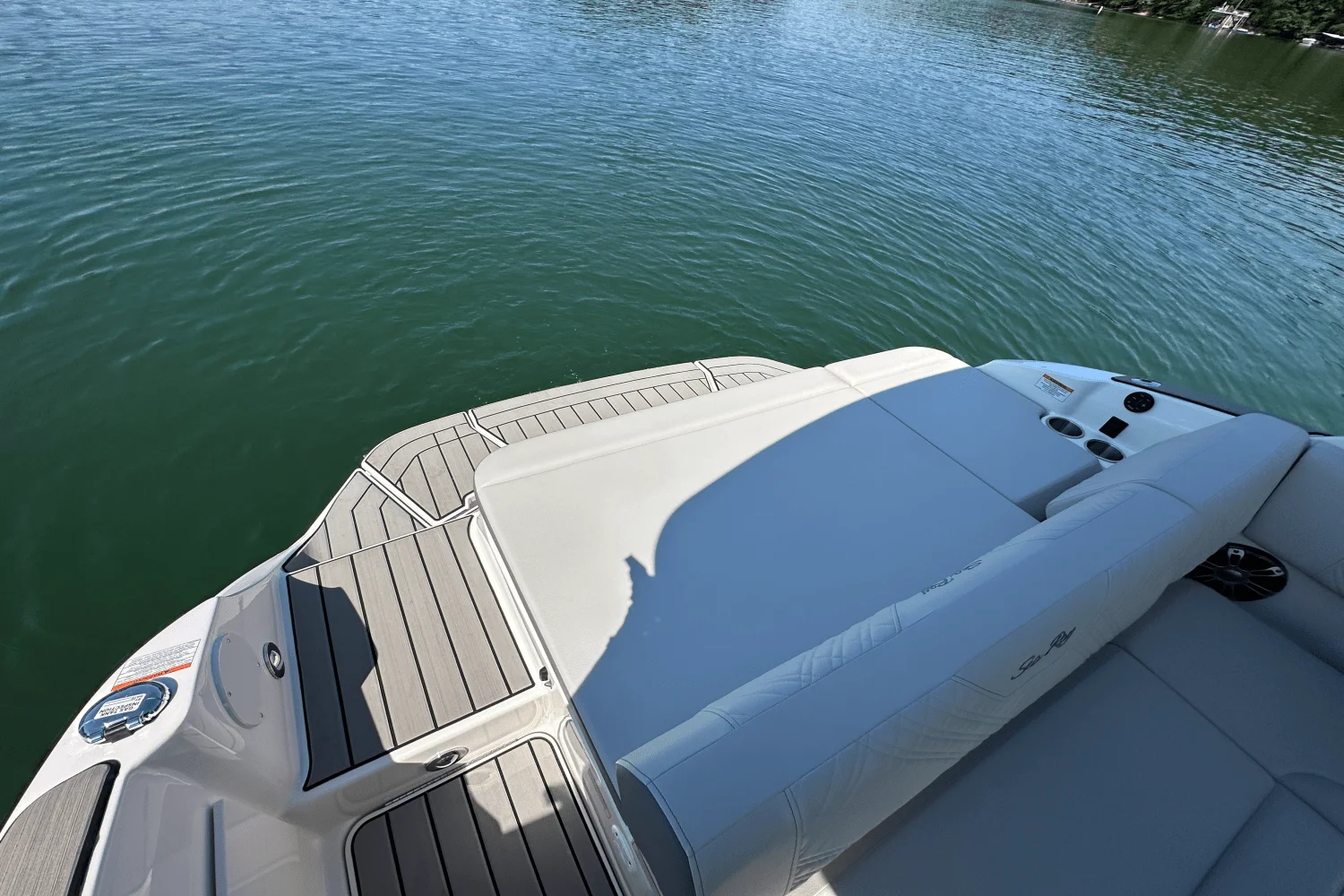 2026 Sea Ray SDX 230 Surf Image Thumbnail #28