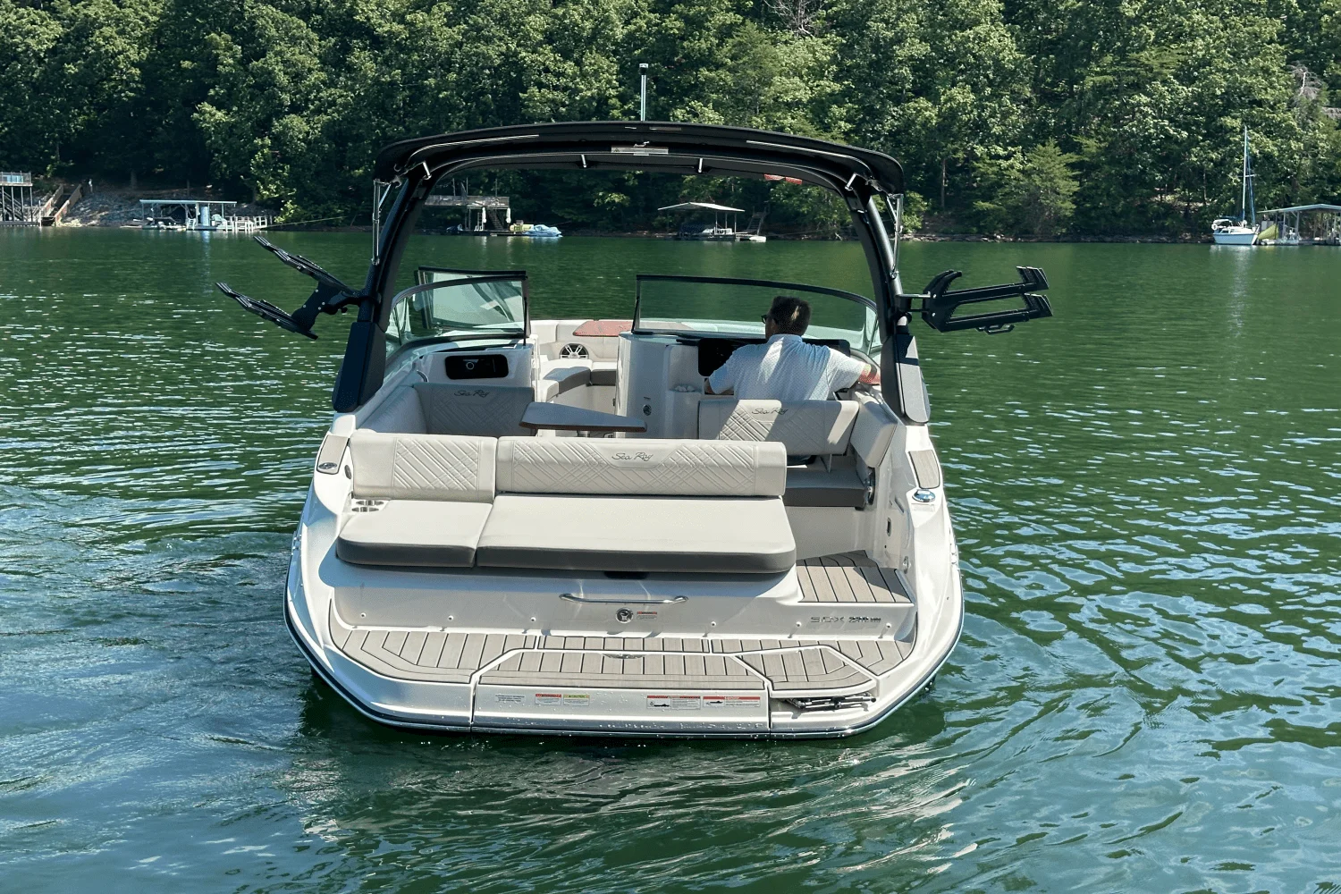 2026 Sea Ray SDX 230 Surf Image Thumbnail #13