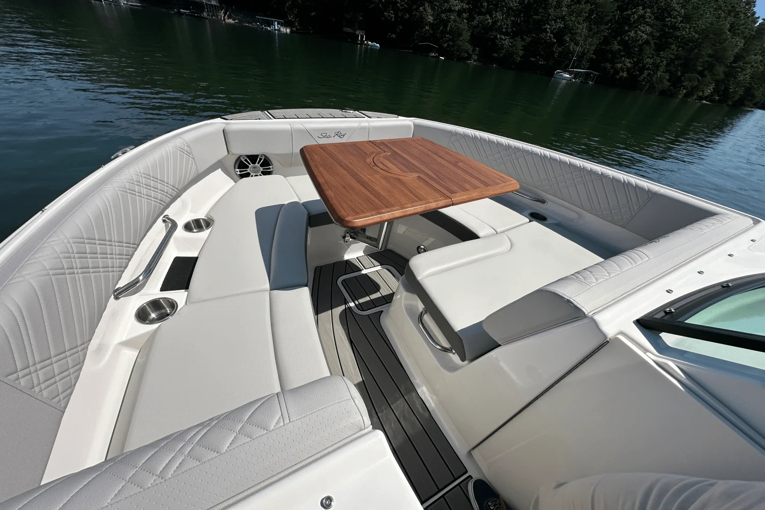 2026 Sea Ray SDX 230 Surf Image Thumbnail #16