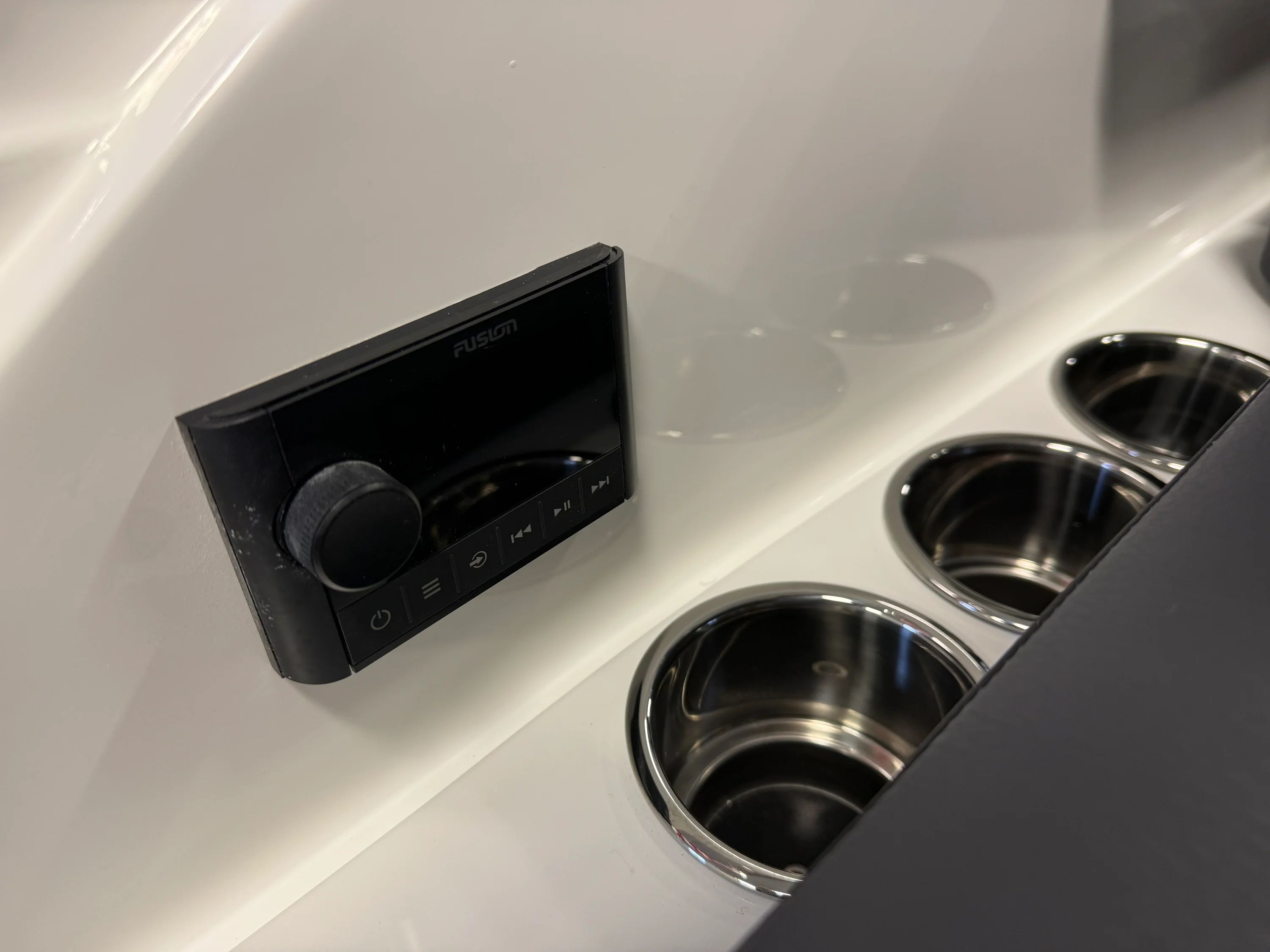 2026 Cobalt R6 SURF Image Thumbnail #16