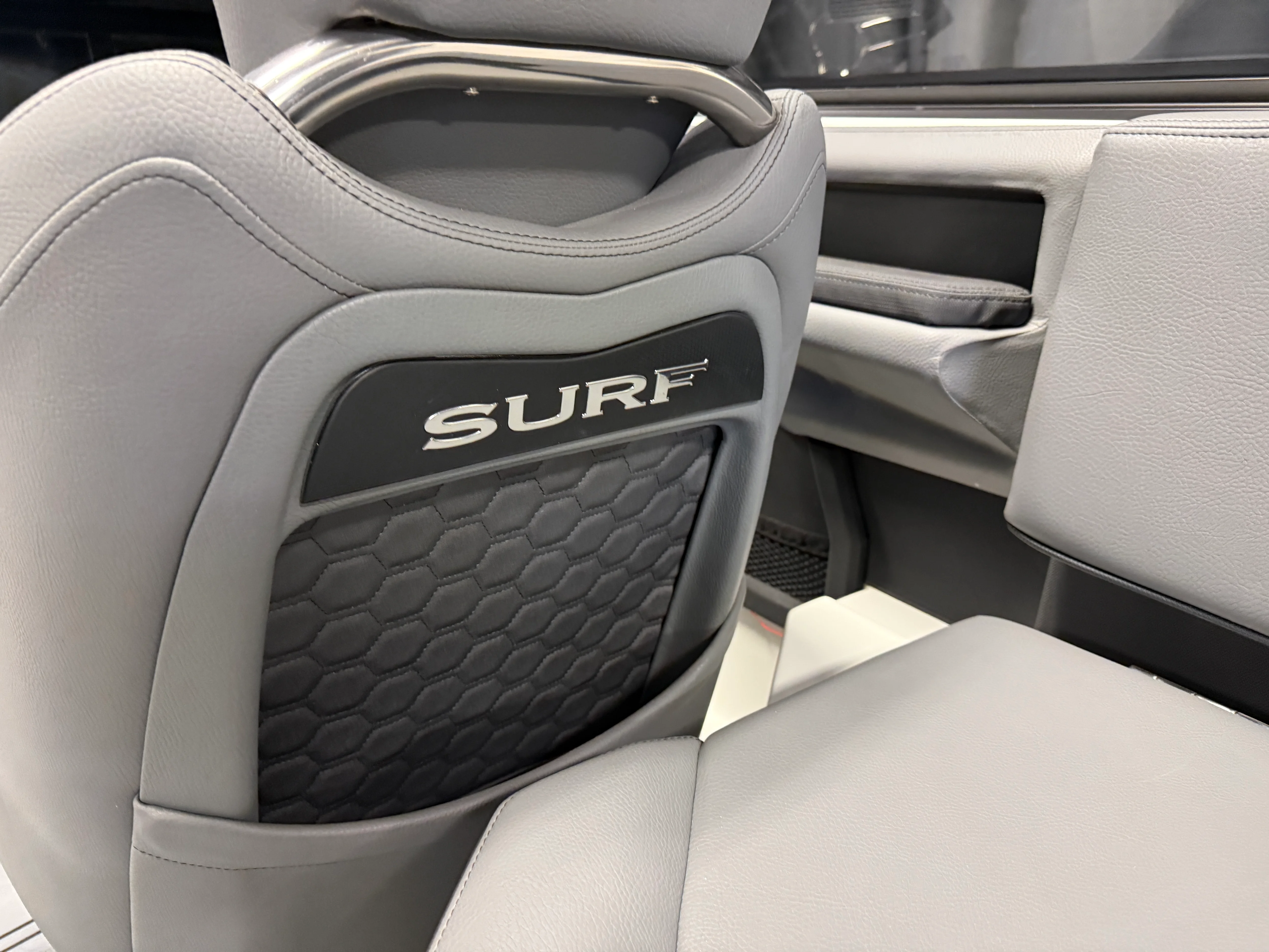 2026 Cobalt R6 SURF Image Thumbnail #57