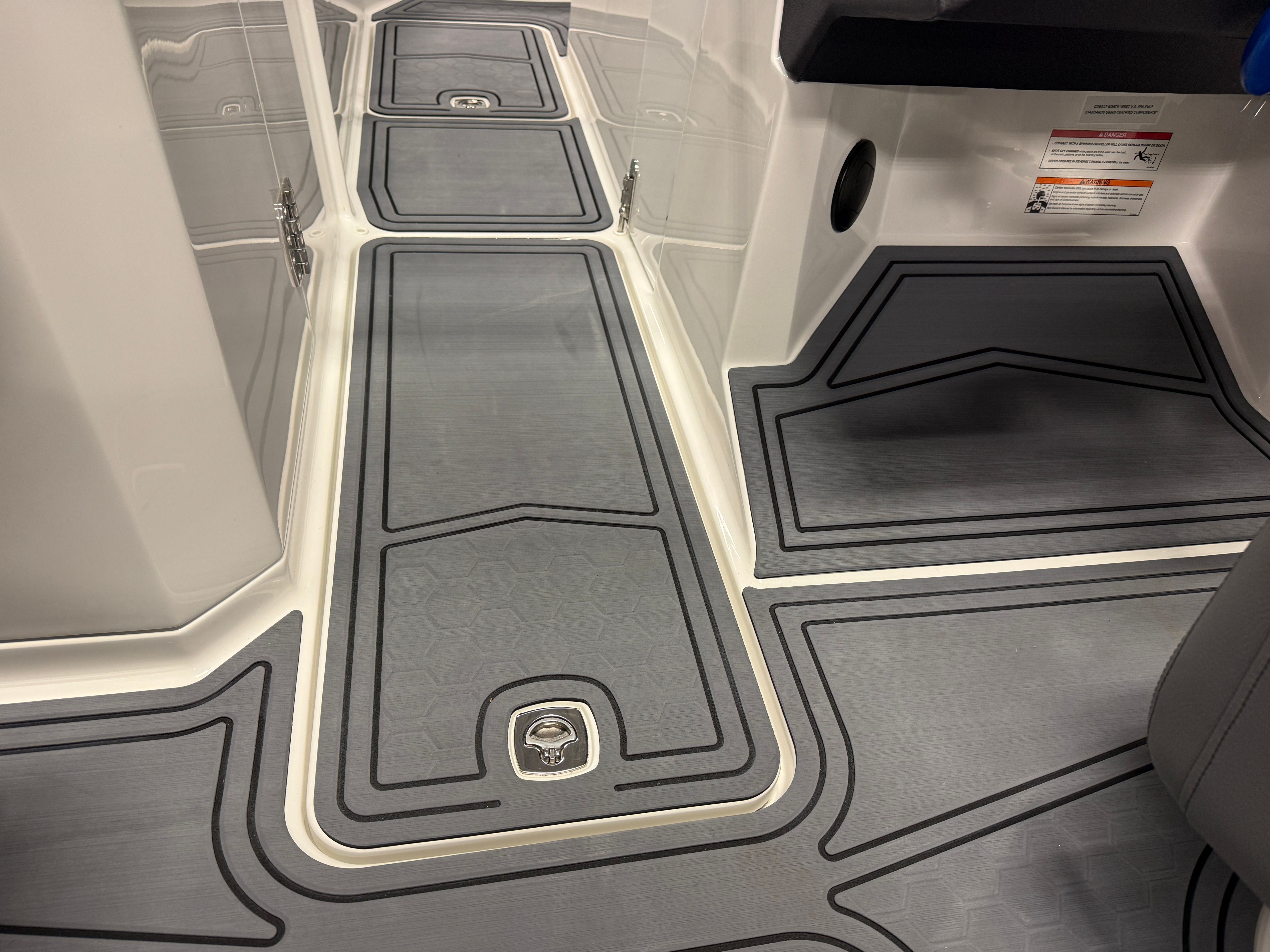 2026 Cobalt R6 SURF Image Thumbnail #40