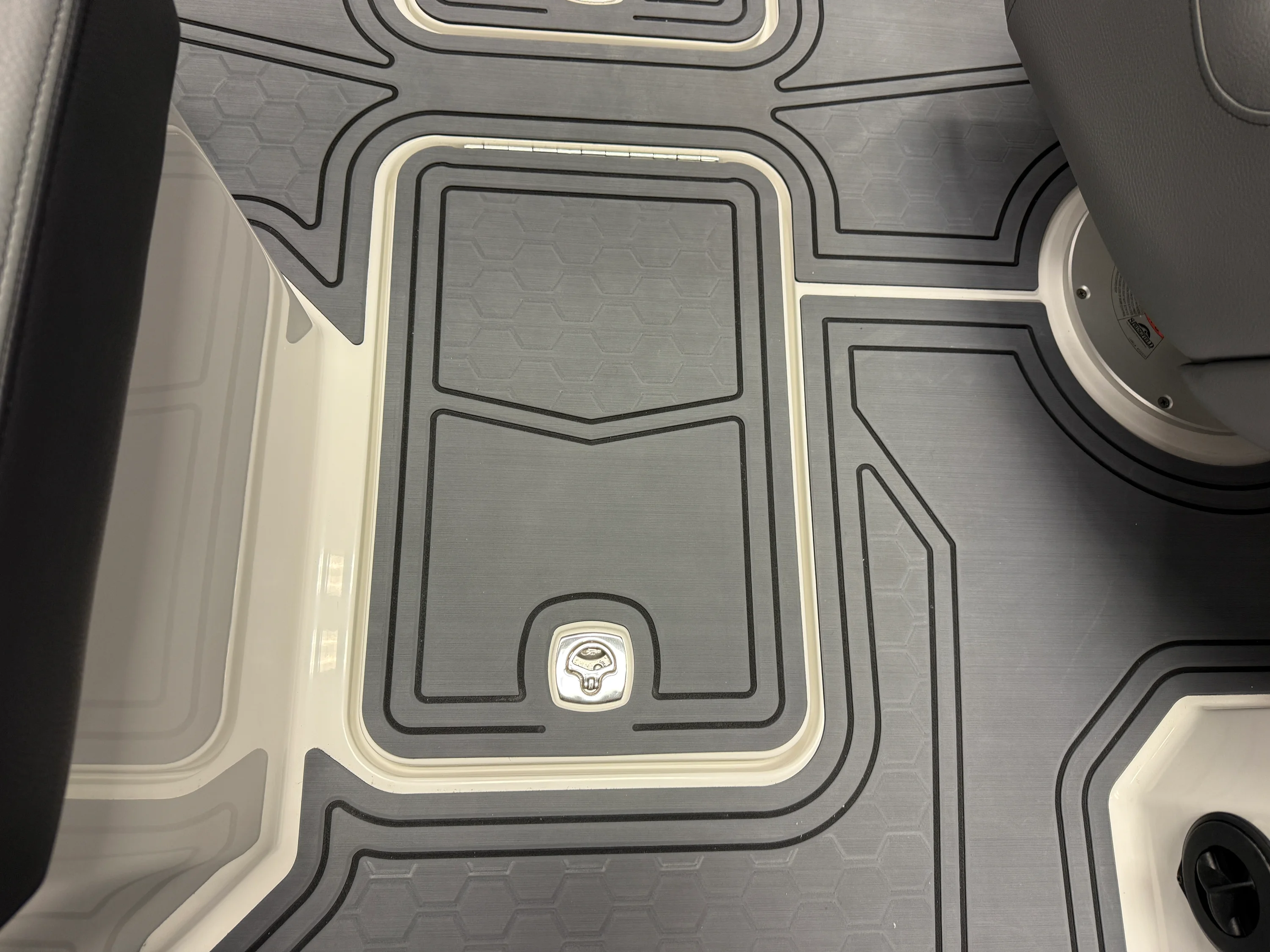 2026 Cobalt R6 SURF Image Thumbnail #38