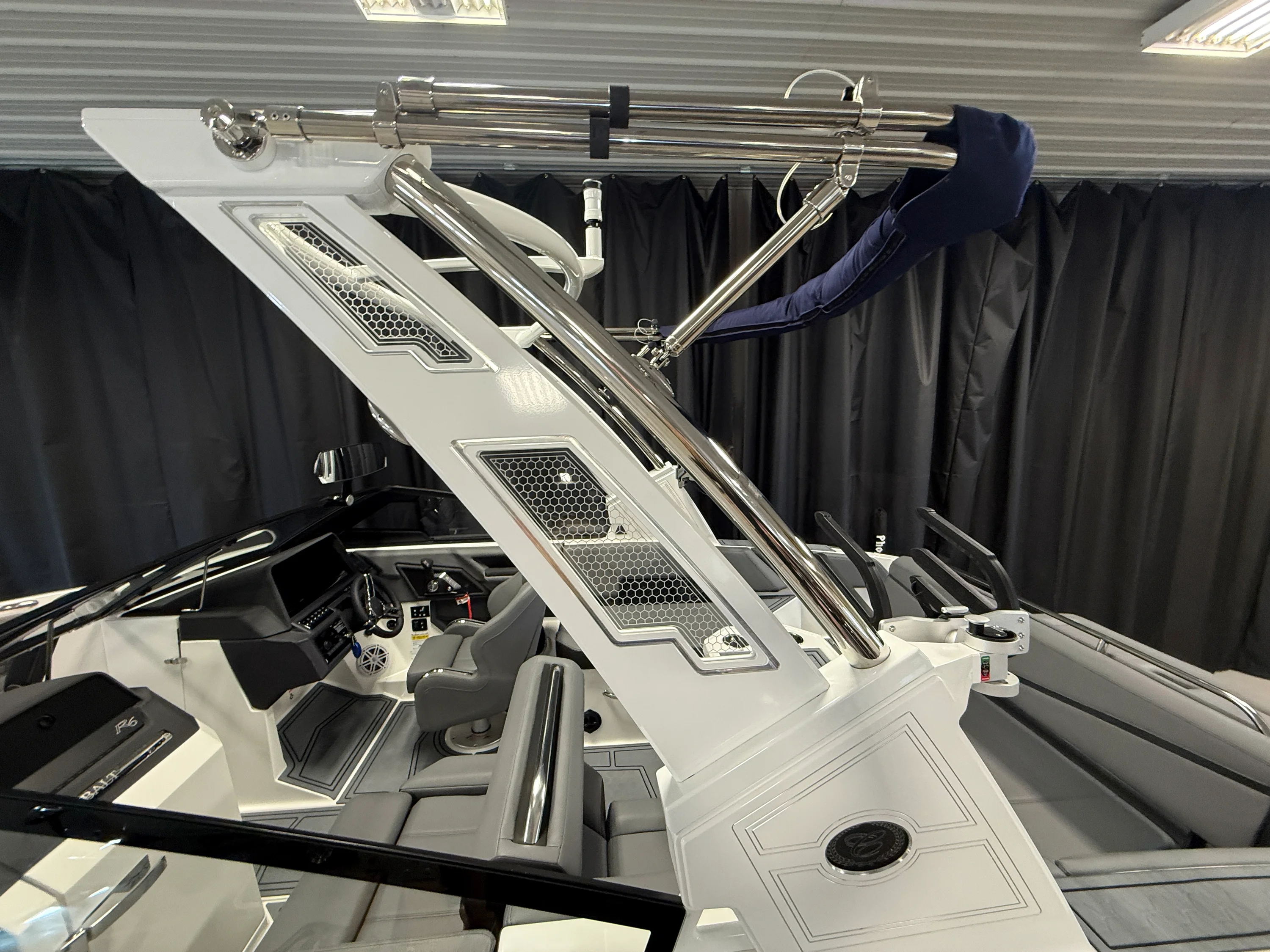 2026 Cobalt R6 SURF Image Thumbnail #6