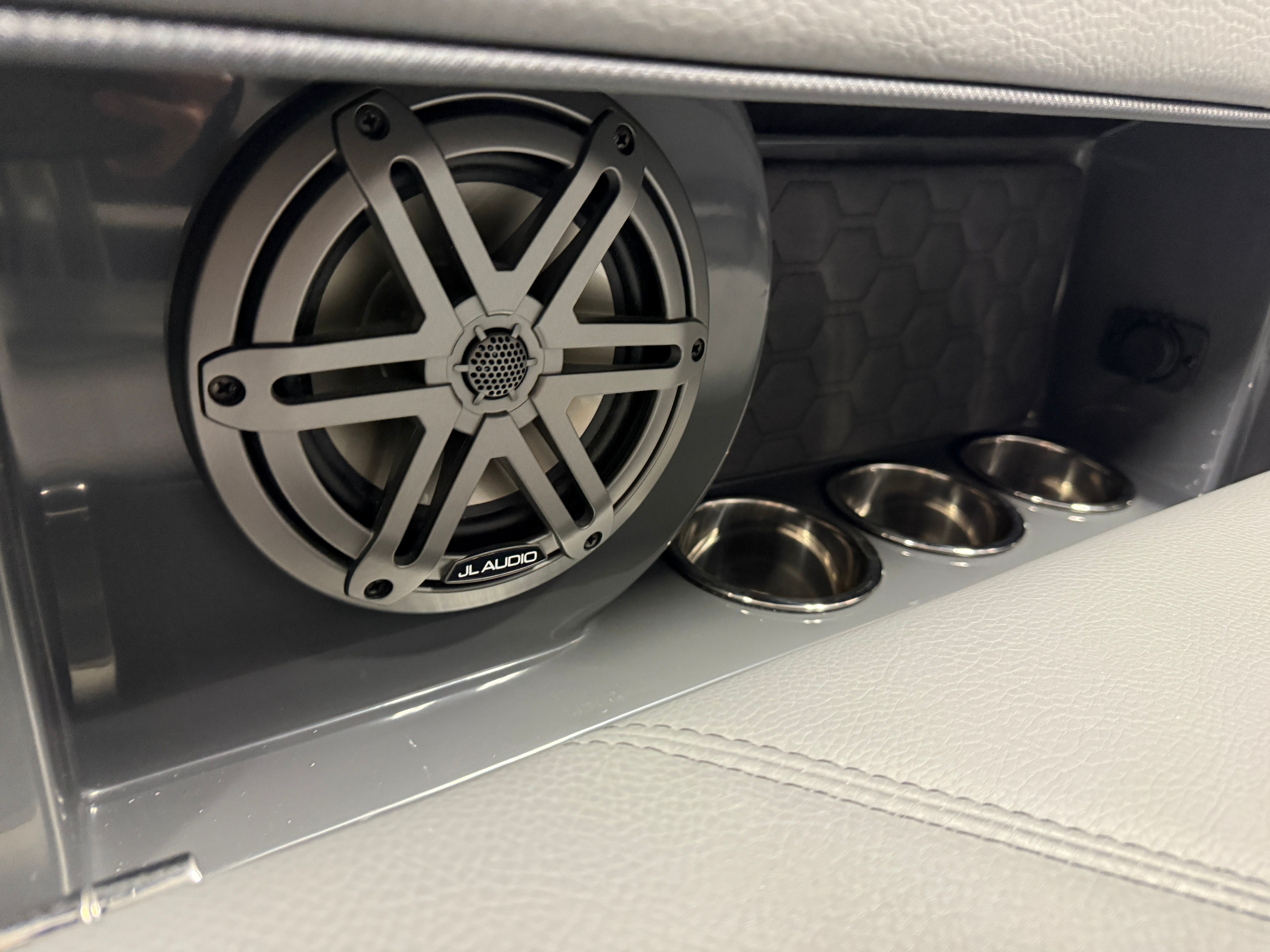 2026 Cobalt R6 SURF Image Thumbnail #30