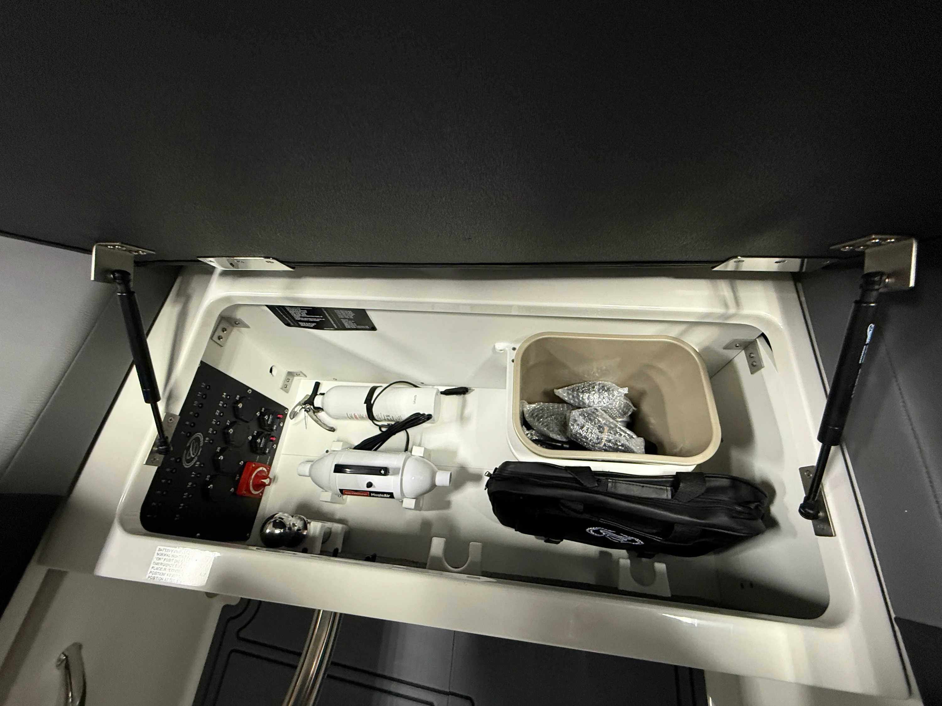 2026 Cobalt R6 SURF Image Thumbnail #25