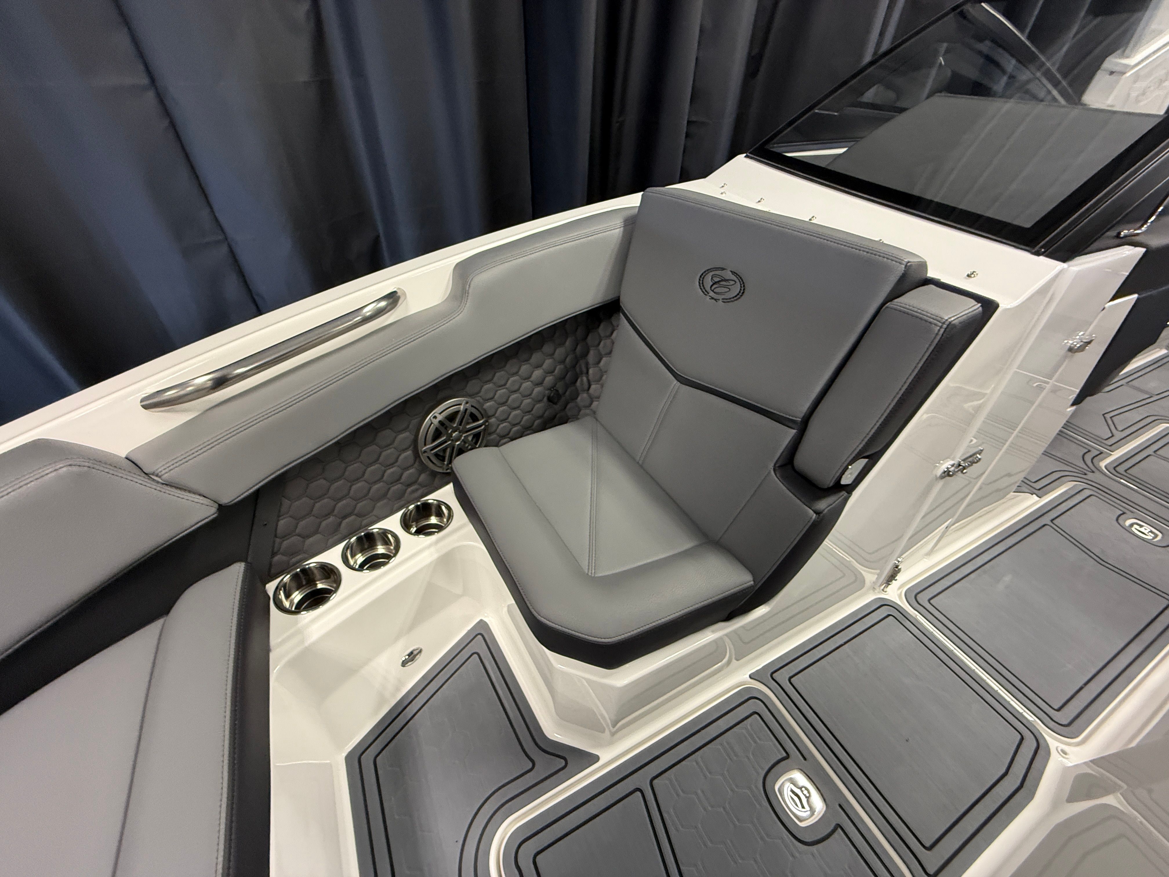 2026 Cobalt R6 SURF Image Thumbnail #85