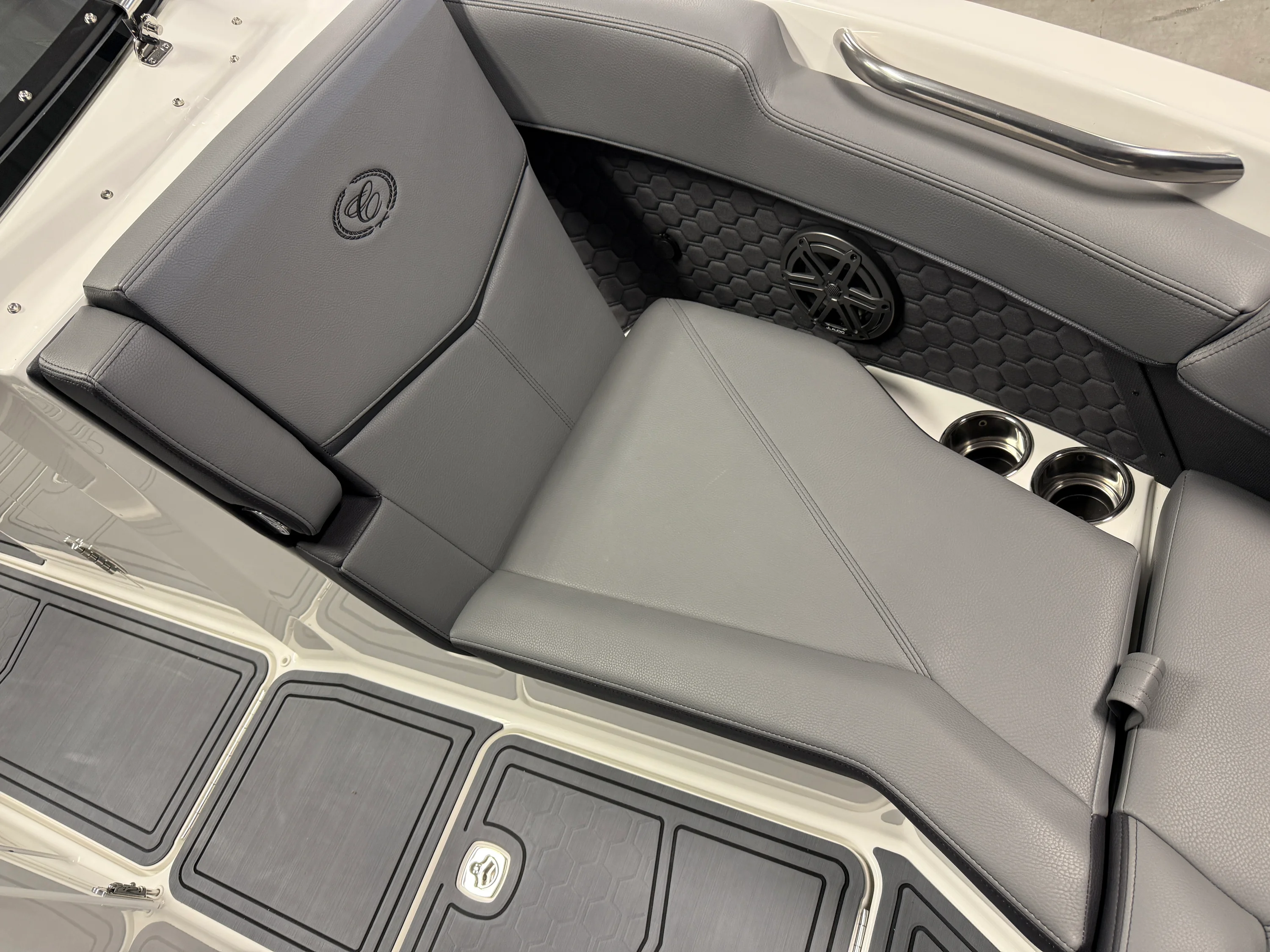 2026 Cobalt R6 SURF Image Thumbnail #92