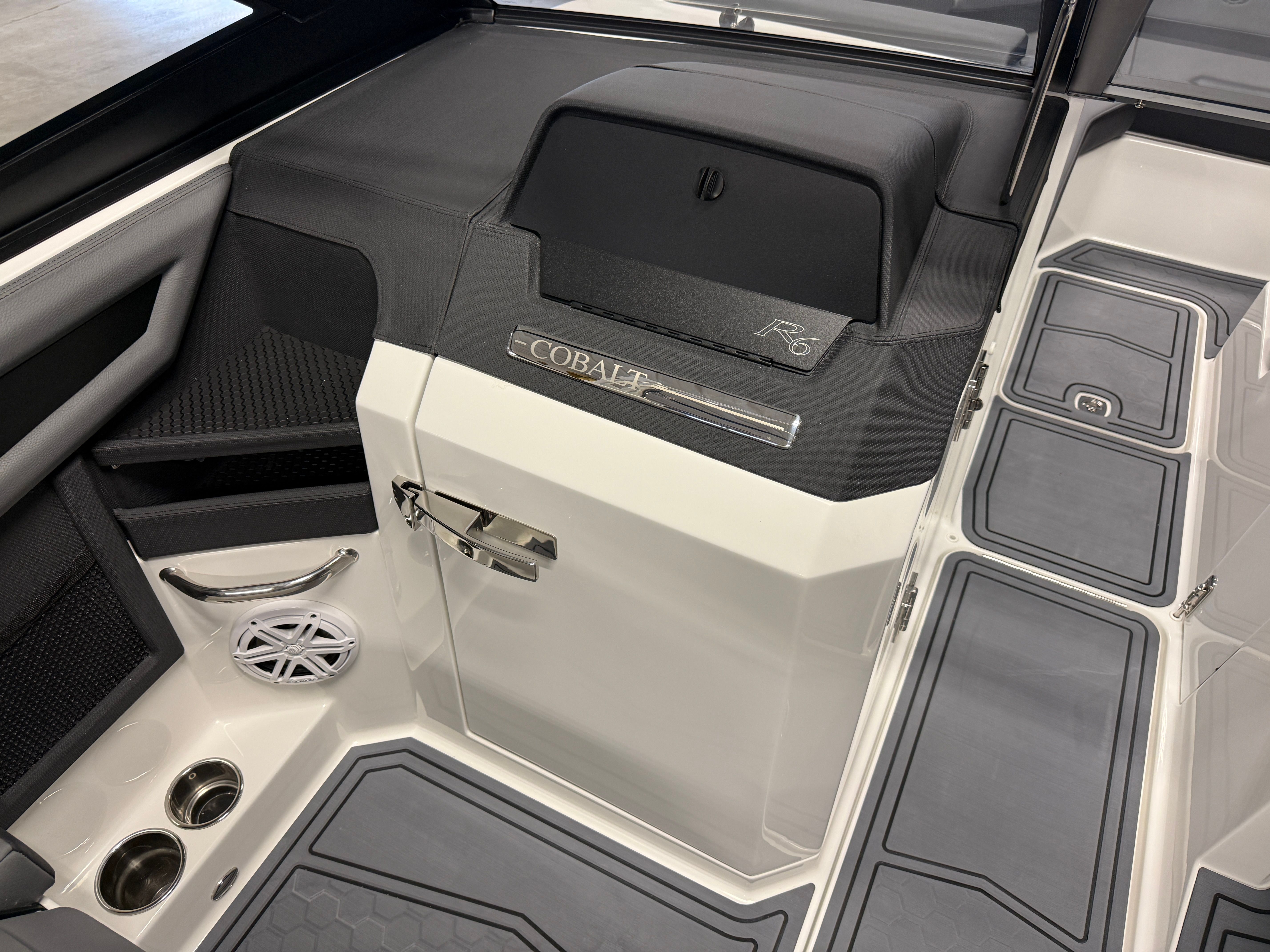 2026 Cobalt R6 SURF Image Thumbnail #50