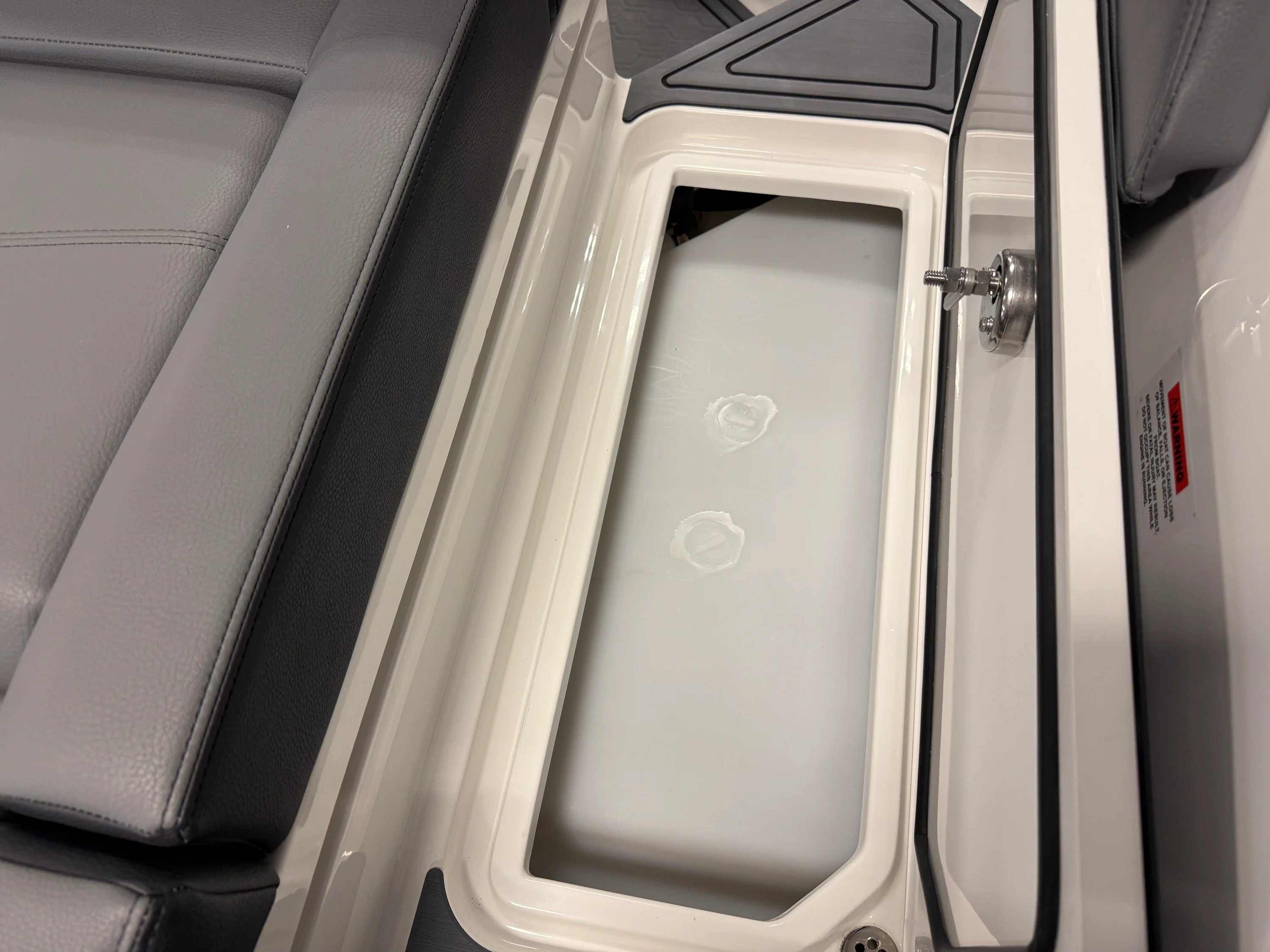 2026 Cobalt R6 SURF Image Thumbnail #20