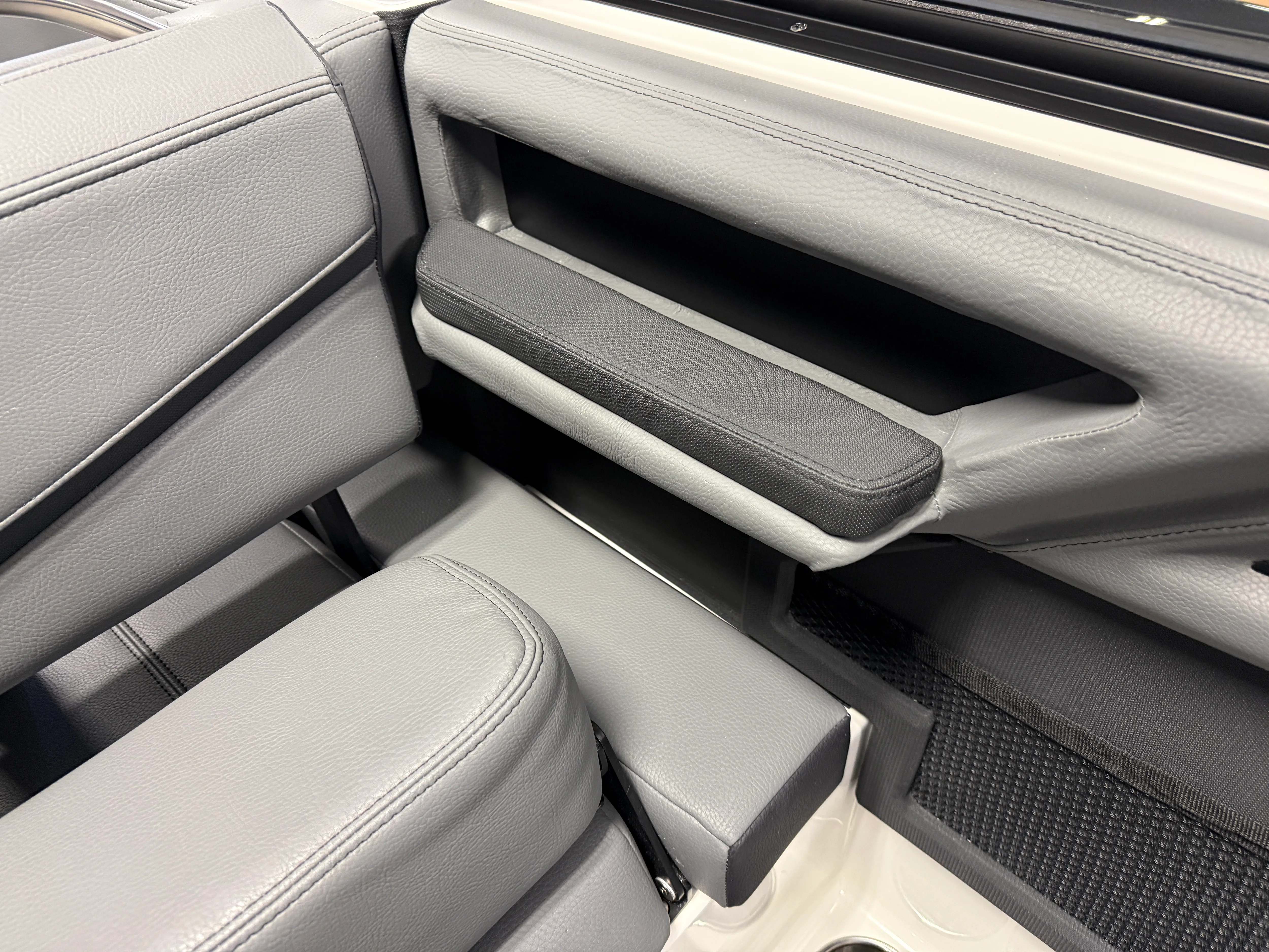 2026 Cobalt R6 SURF Image Thumbnail #47