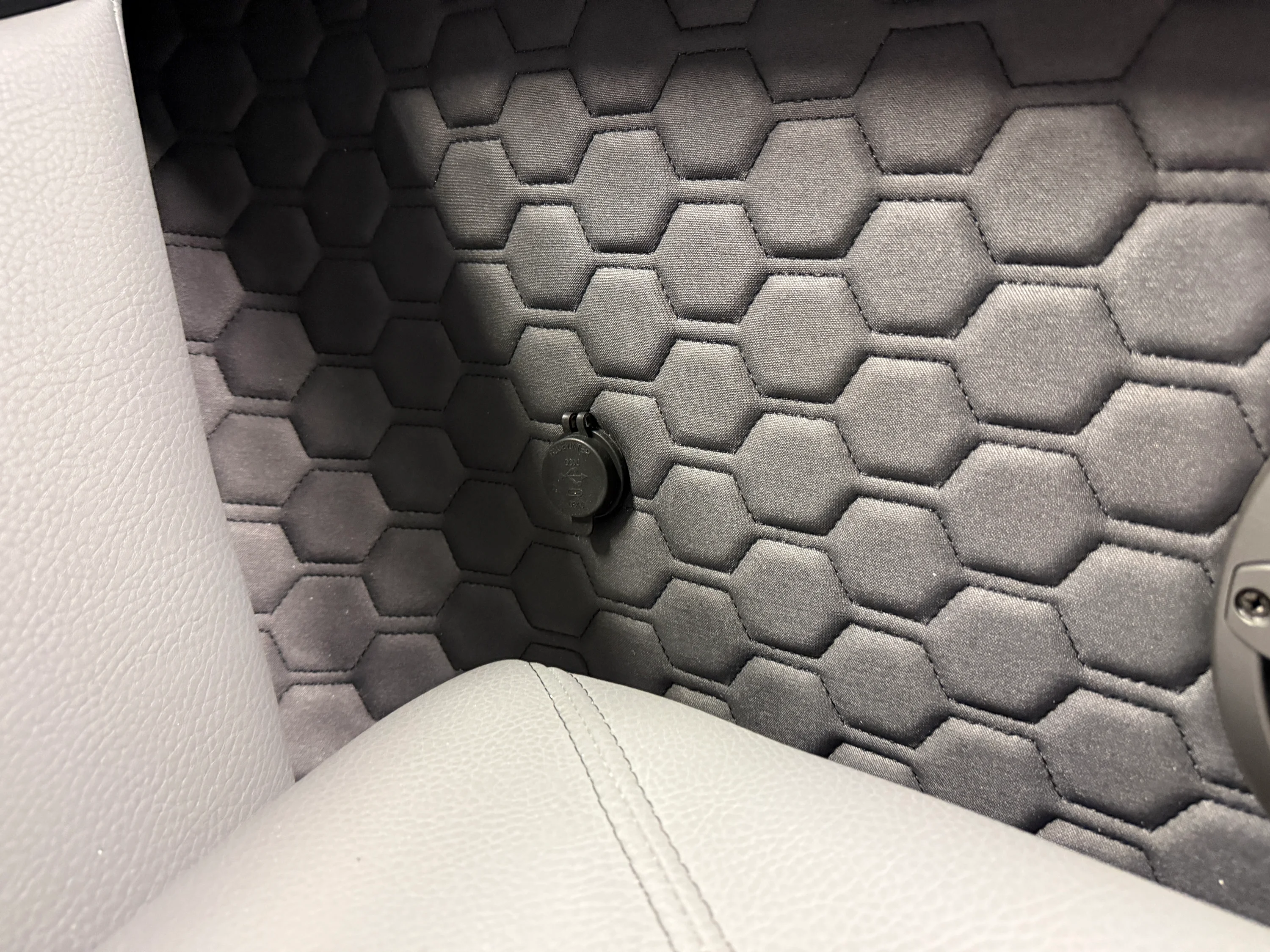 2026 Cobalt R6 SURF Image Thumbnail #95