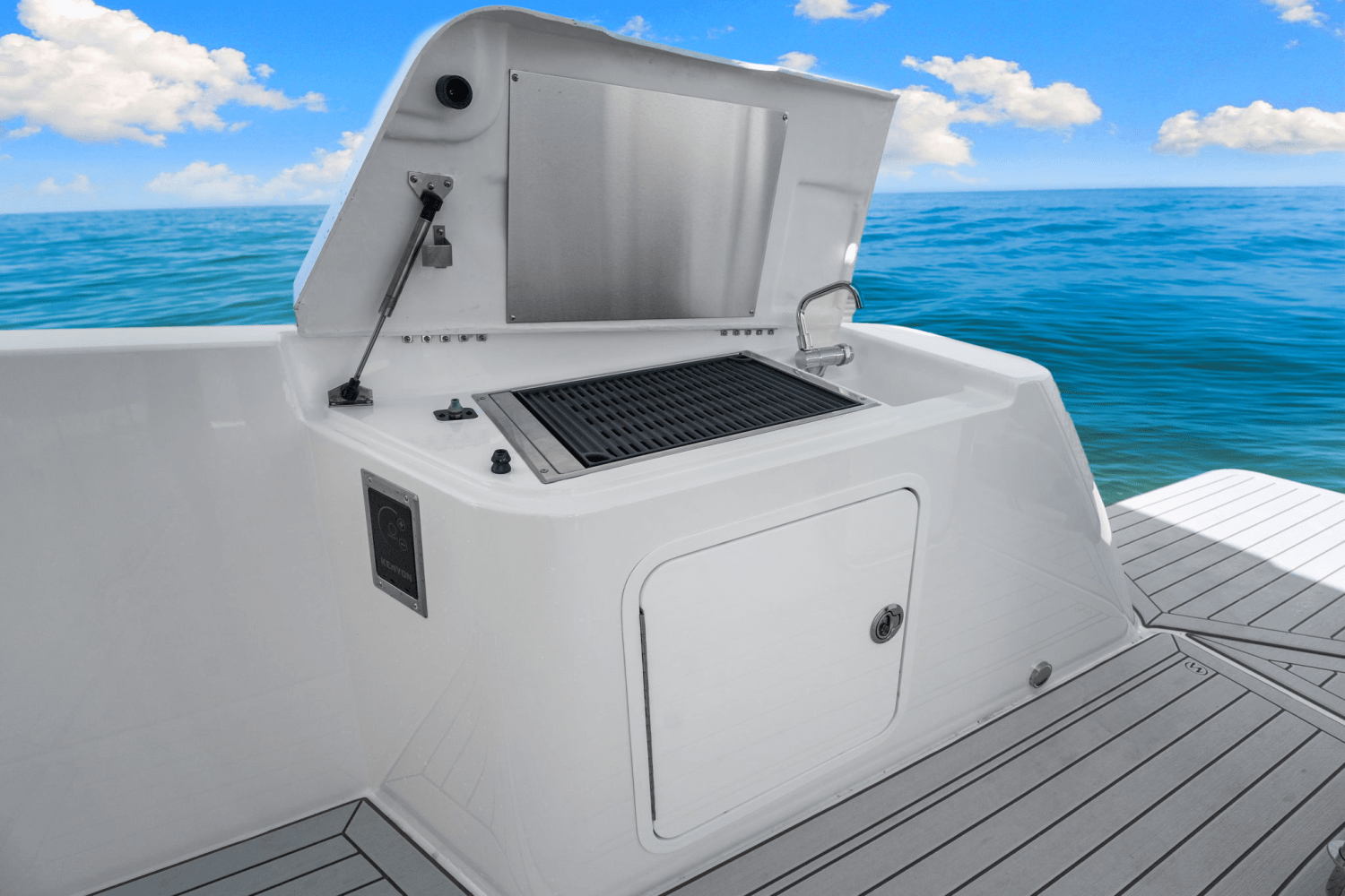 2026 Cruisers Yachts 38 VTR Image Thumbnail #42