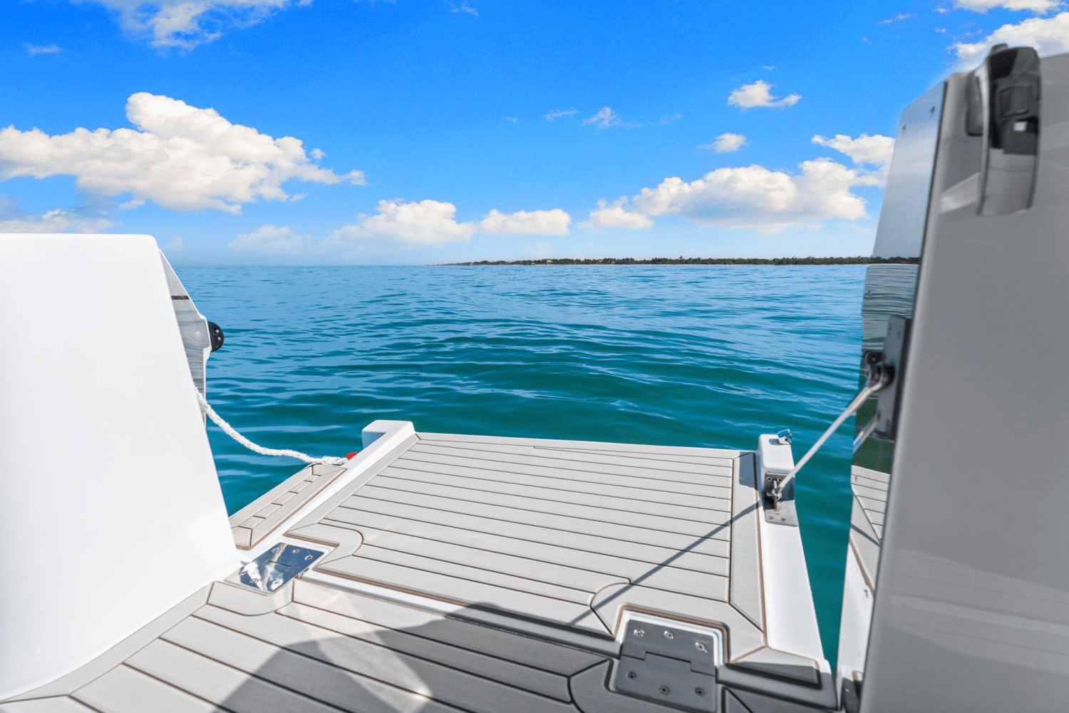 2026 Cruisers Yachts 38 VTR Image Thumbnail #43