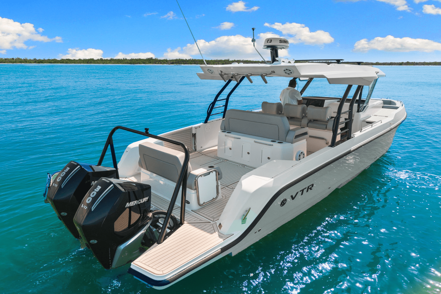 2026 Cruisers Yachts 38 VTR Image Thumbnail #10