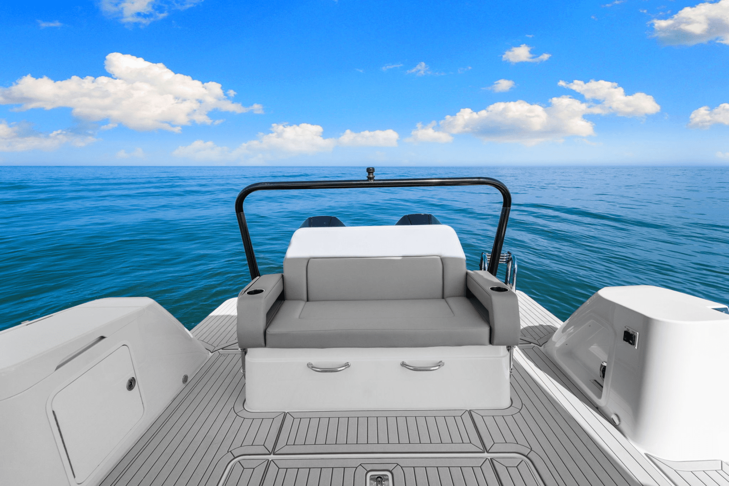 2026 Cruisers Yachts 38 VTR Image Thumbnail #40
