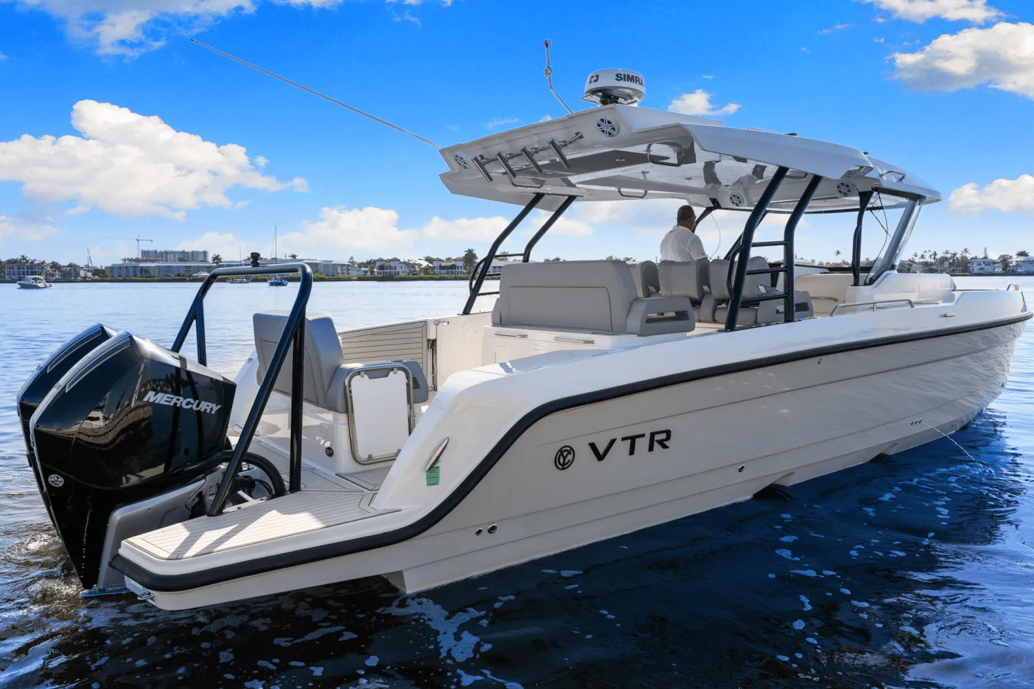 2026 Cruisers Yachts 38 VTR Image Thumbnail #11