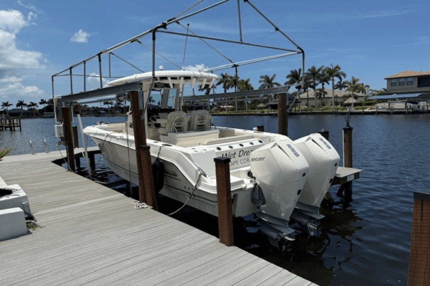 2022 Boston Whaler 250 OUTRAGE Image Thumbnail #5