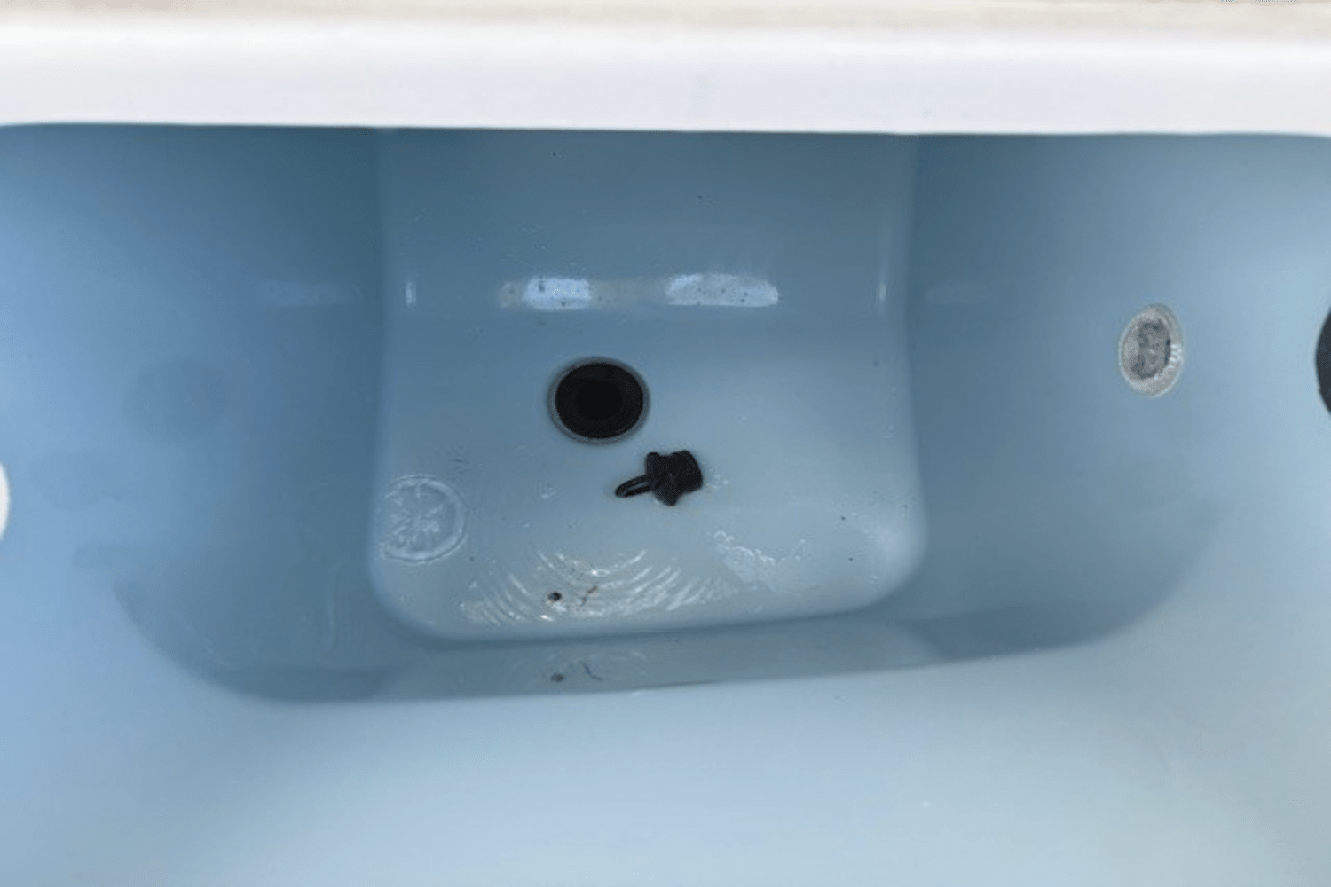 2022 Boston Whaler 250 OUTRAGE Image Thumbnail #13