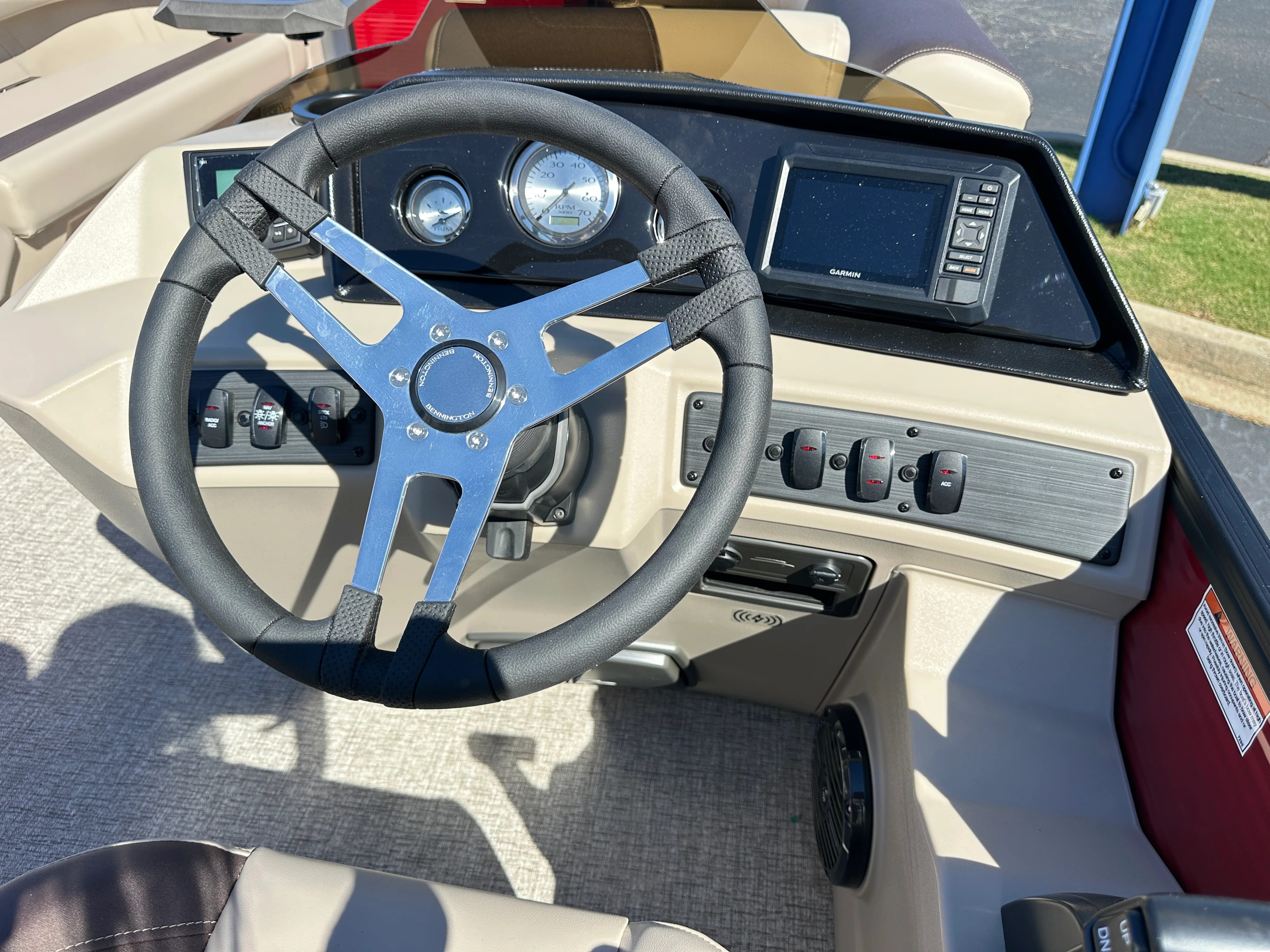 2026 Bennington 22SSR Image Thumbnail #11