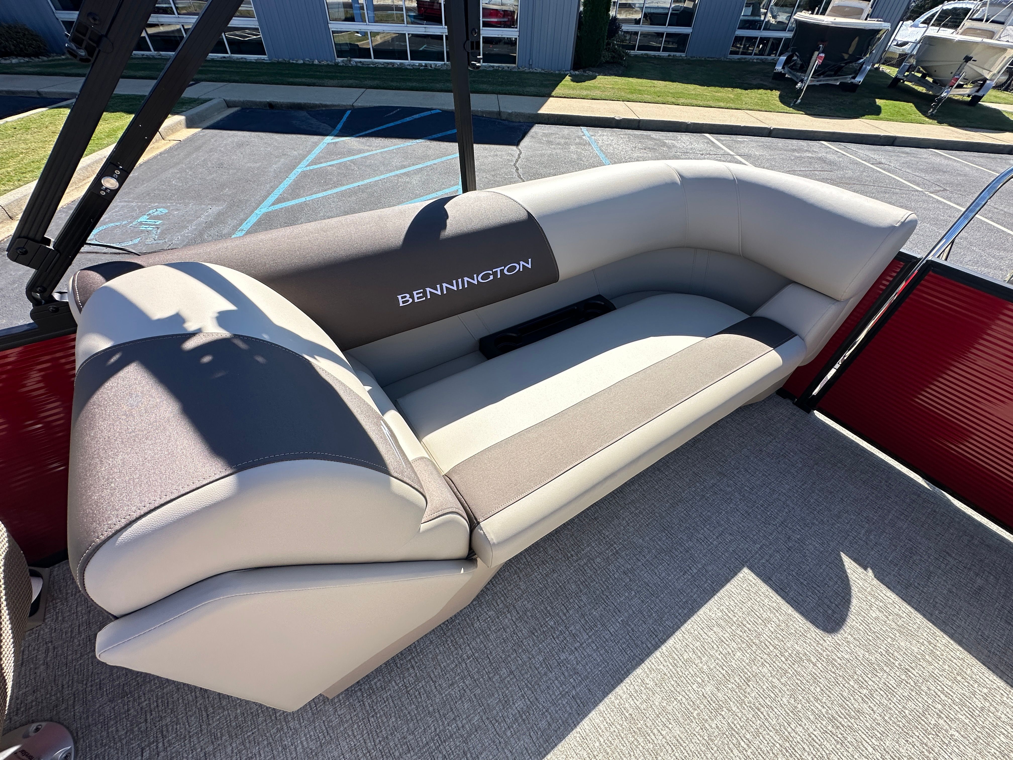 2026 Bennington 22SSR Image Thumbnail #15