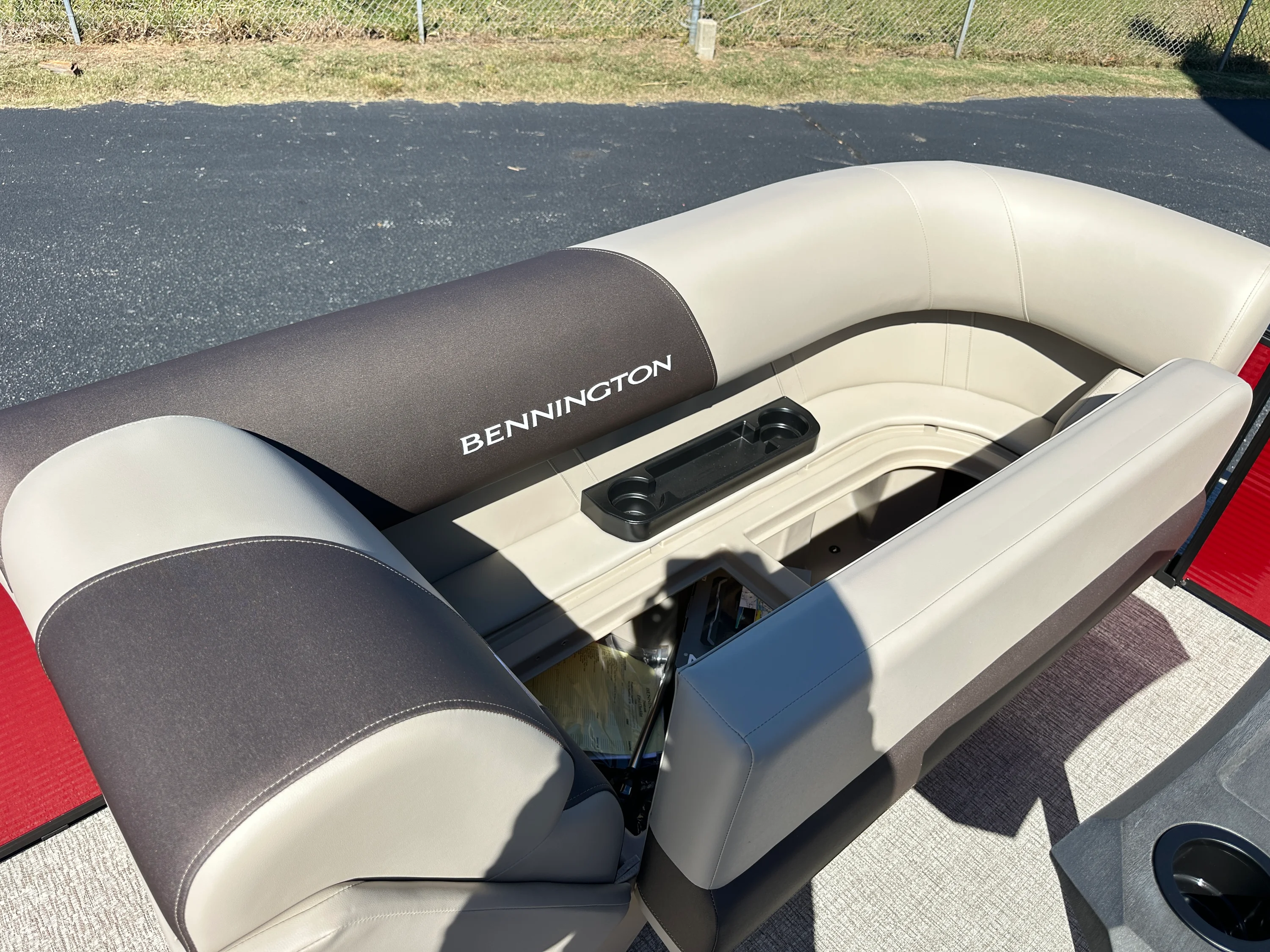 2026 Bennington 22SSR Image Thumbnail #7