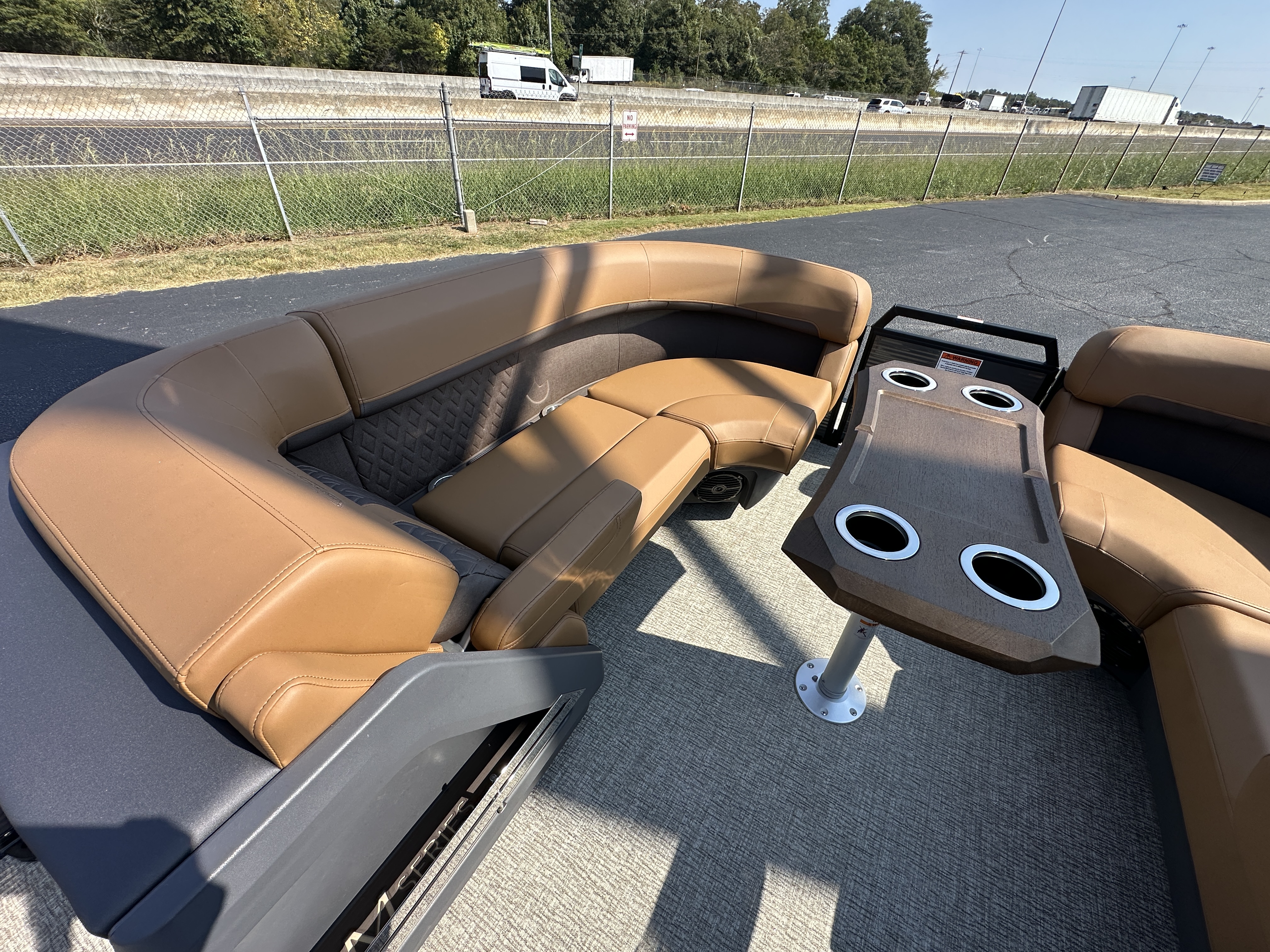 2026 Bennington 22MSB Image Thumbnail #14