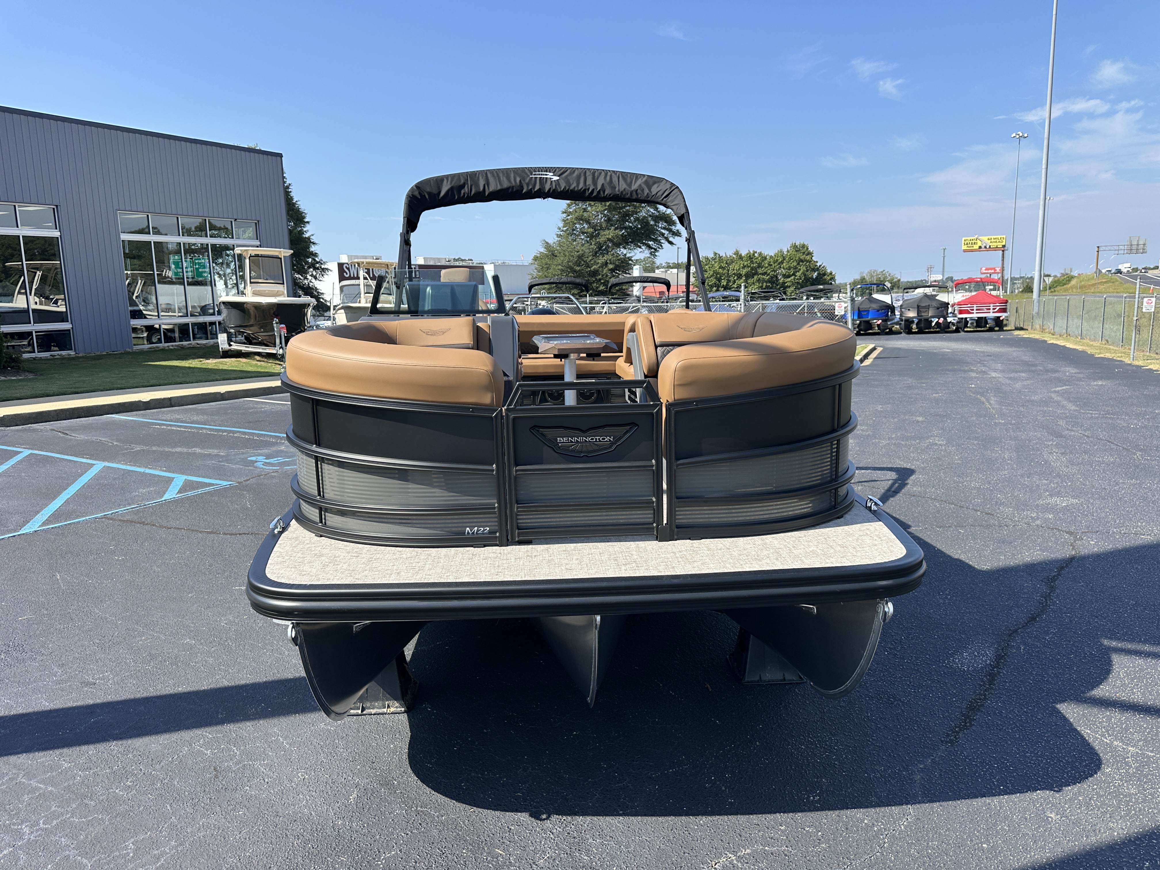 2026 Bennington 22MSB Image Thumbnail #1