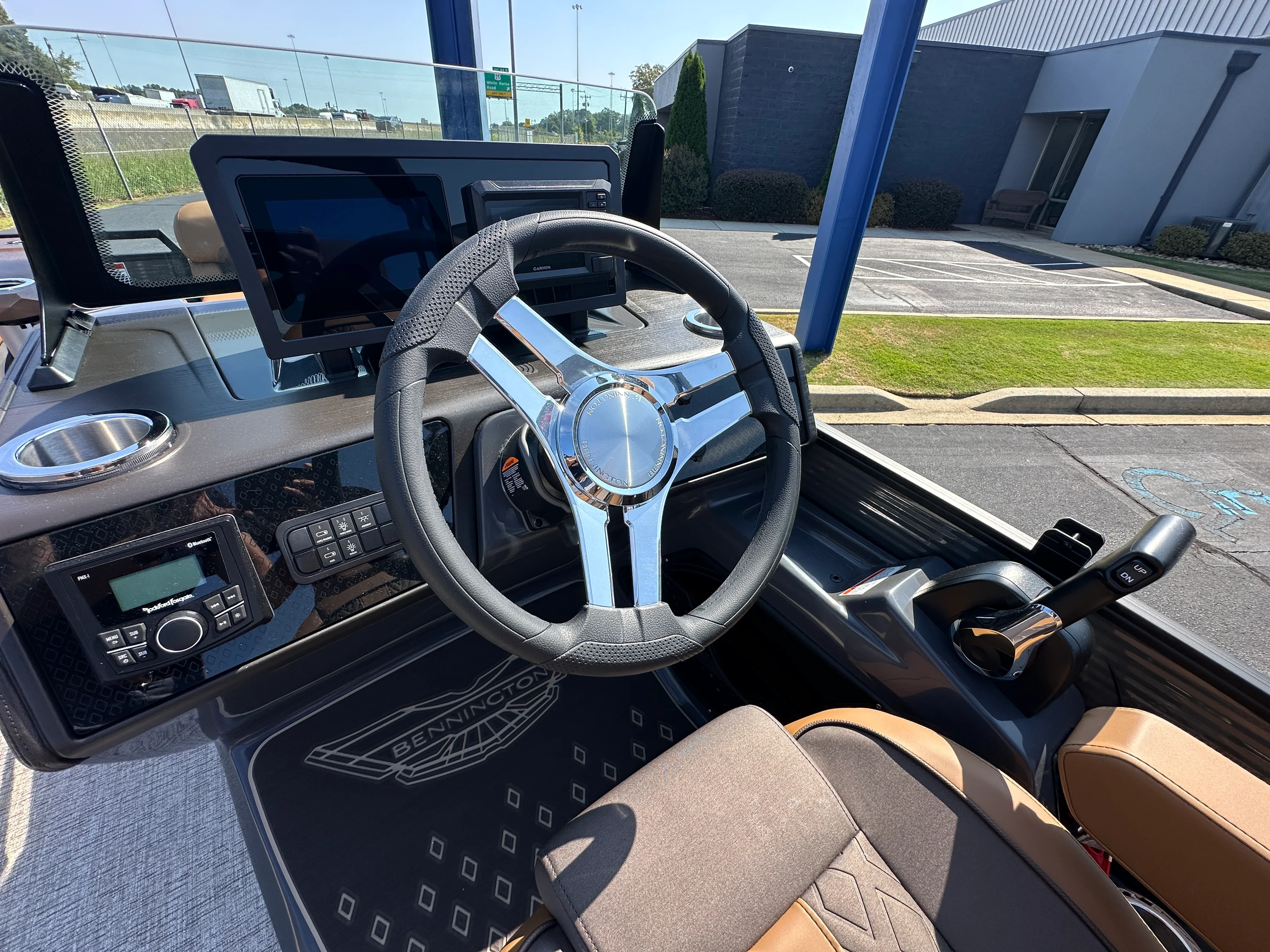 2026 Bennington 22MSB Image Thumbnail #6