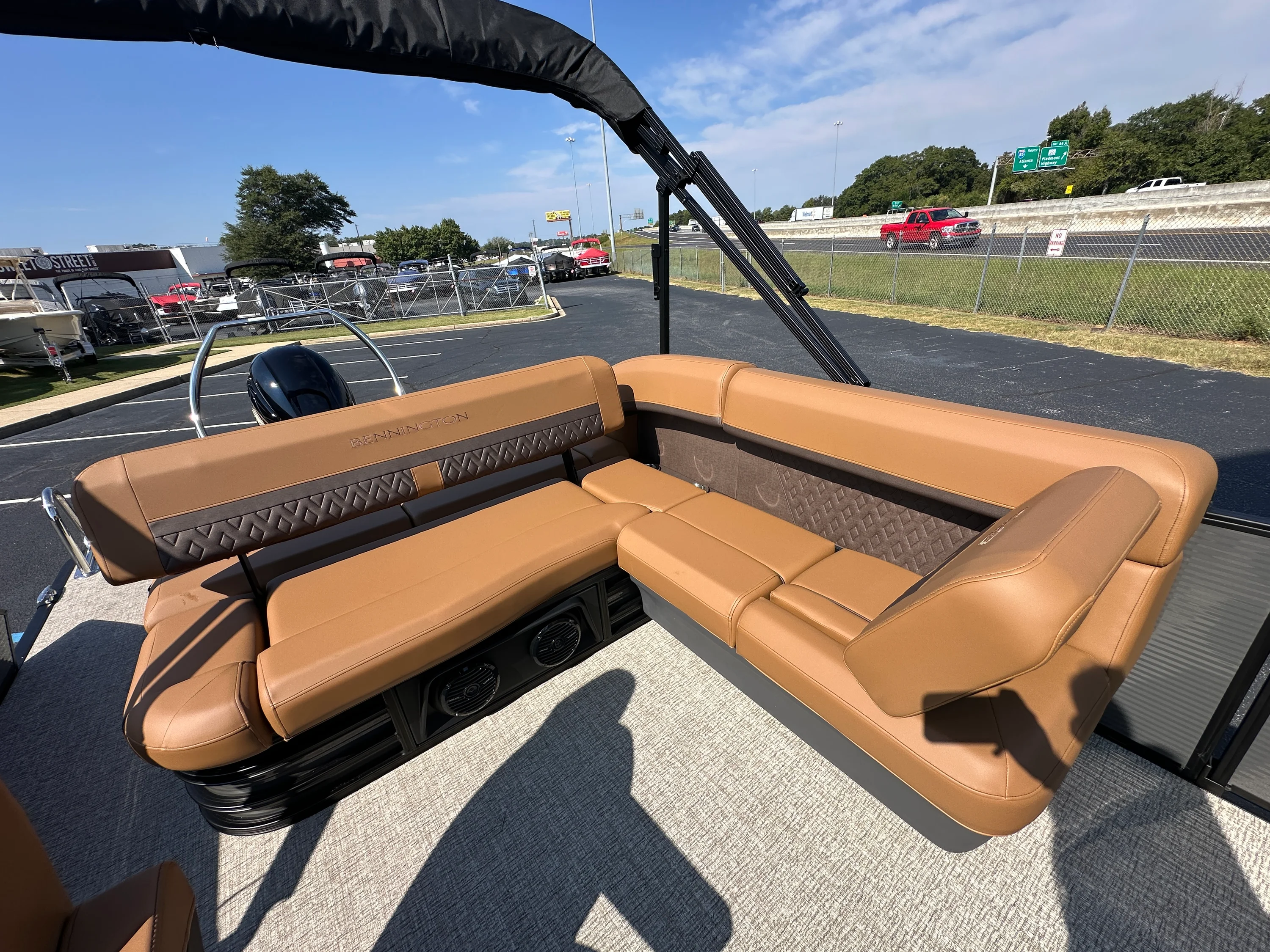 2026 Bennington 22MSB Image Thumbnail #8