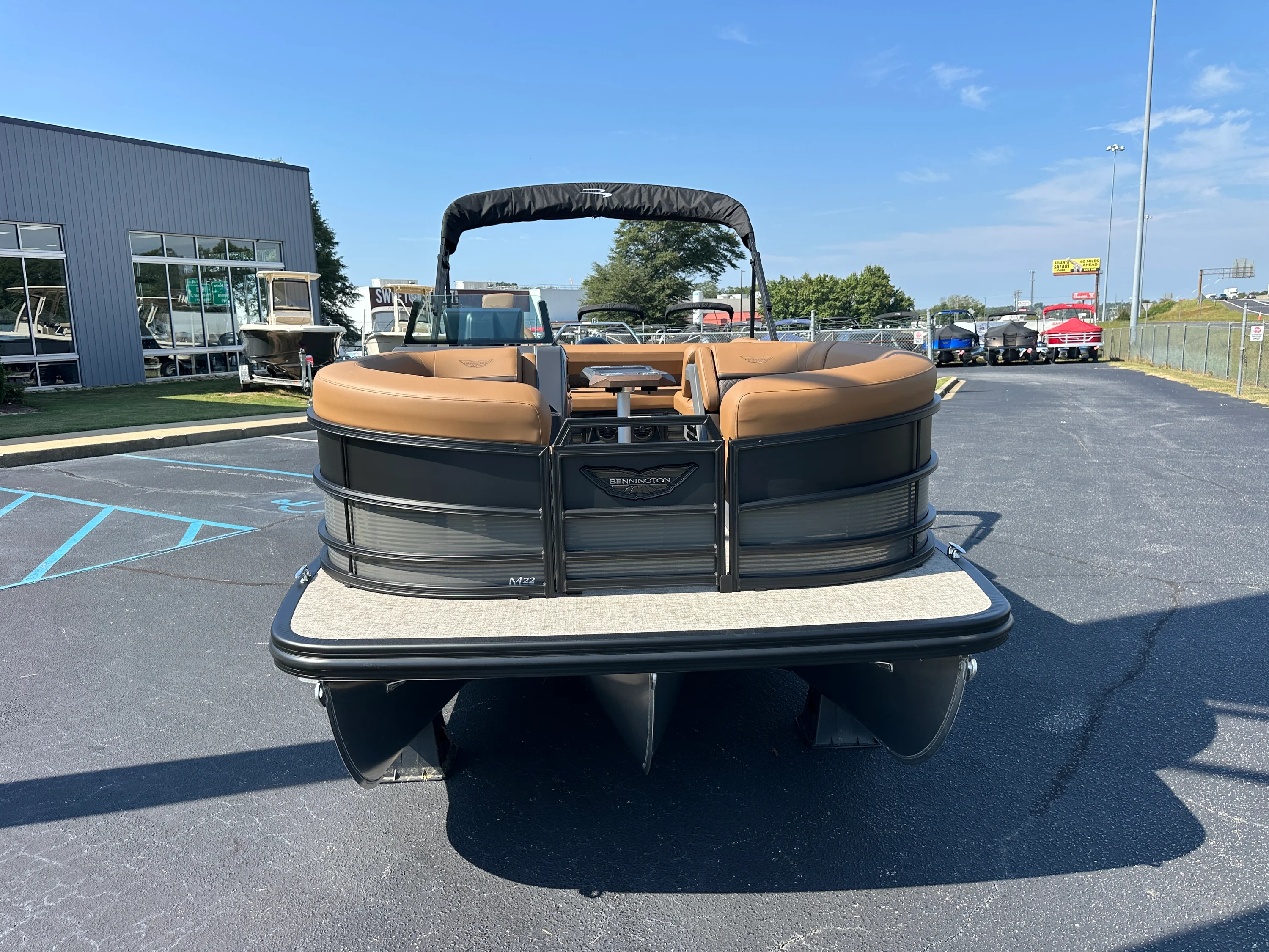 2026 Bennington 22MSB Image Thumbnail #1