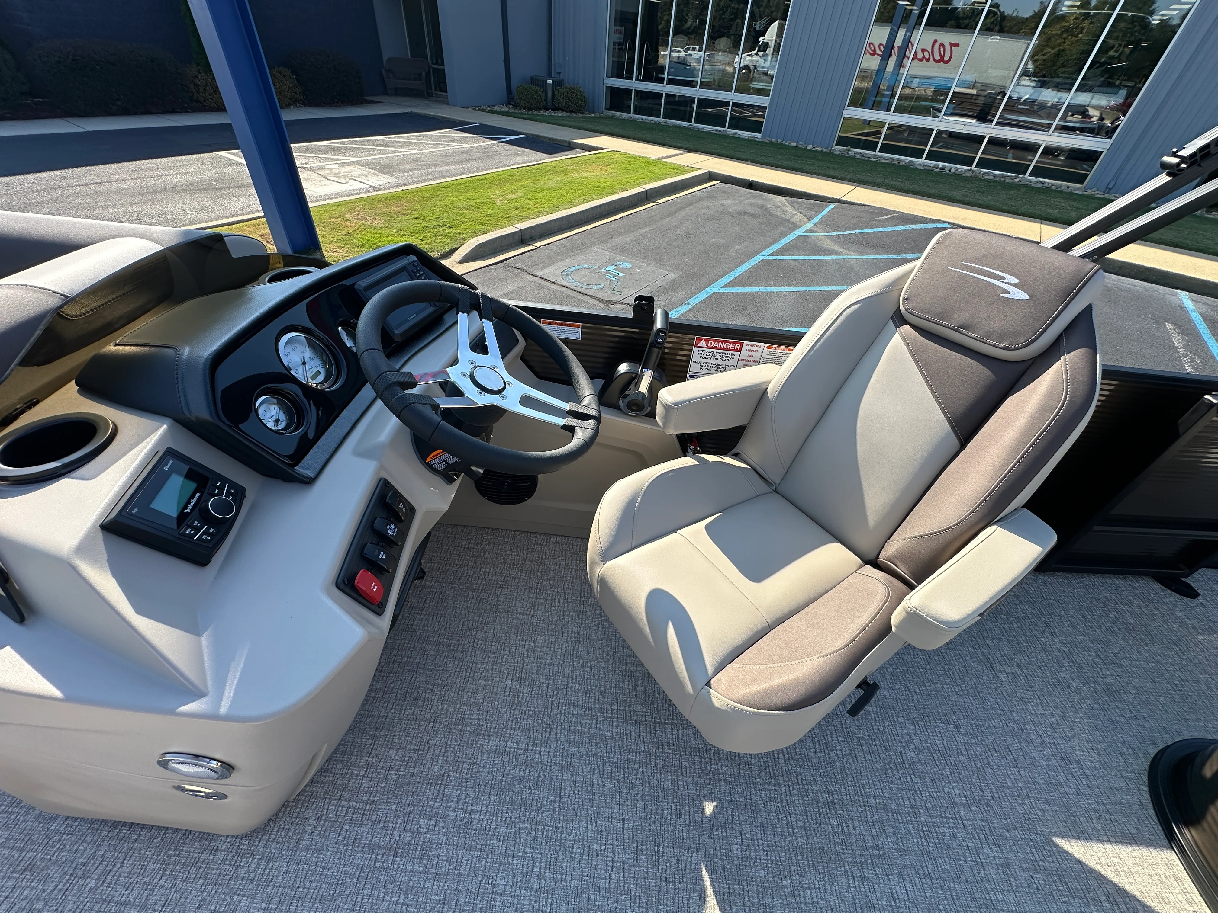 2026 Bennington 23SSB Image Thumbnail #10