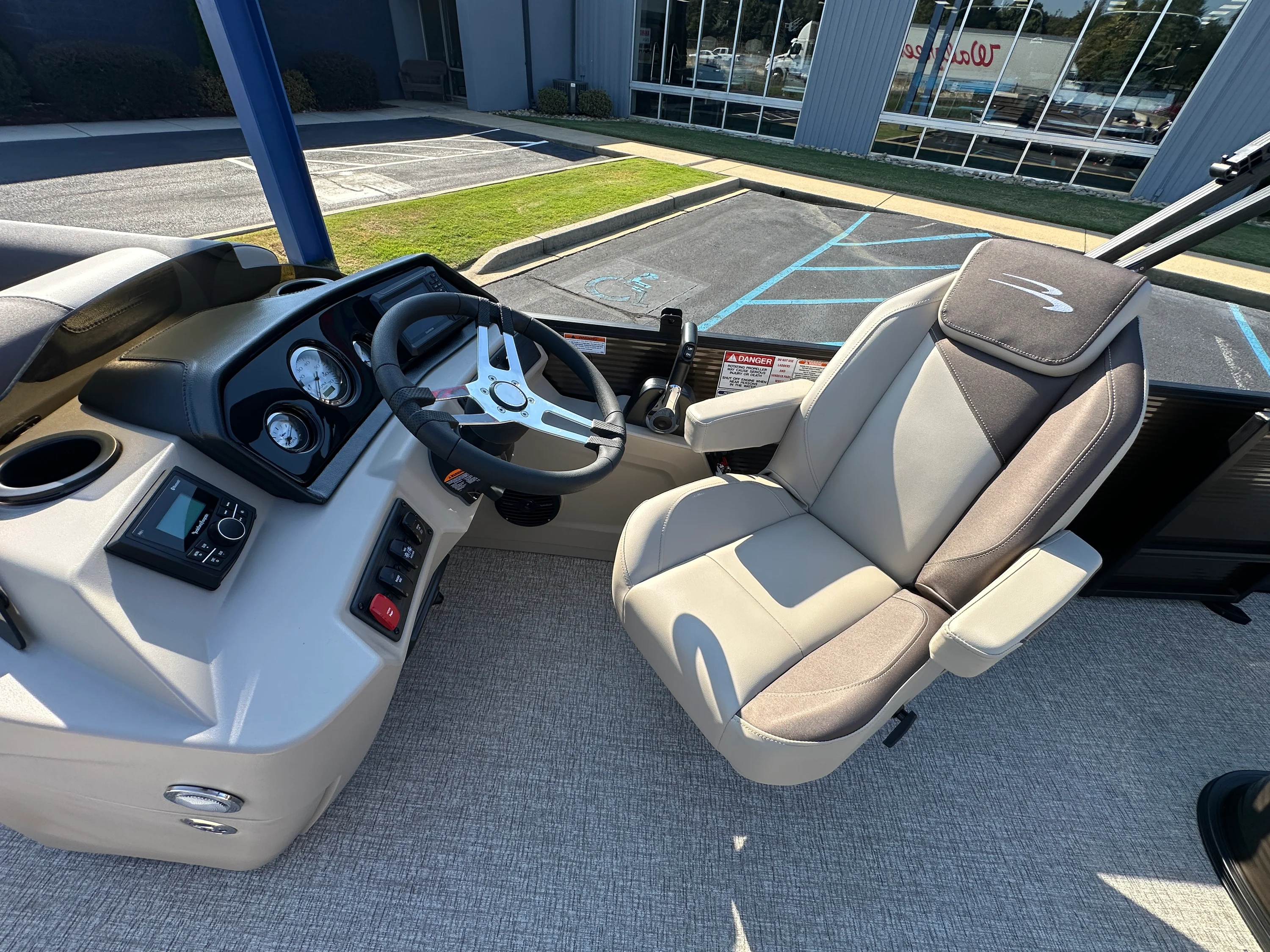 2026 Bennington 23SSB Image Thumbnail #10