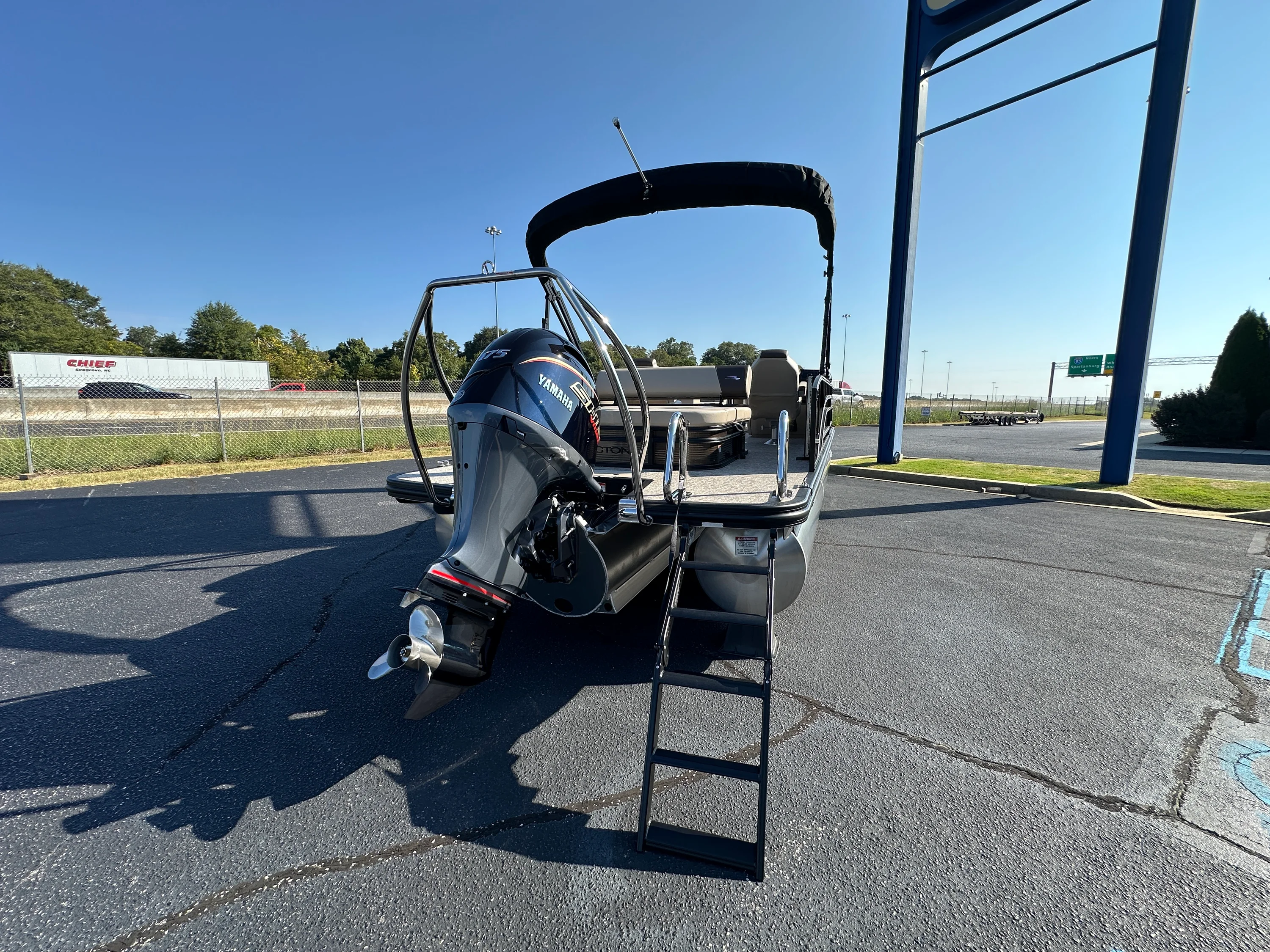 2026 Bennington 23SSB Image Thumbnail #2