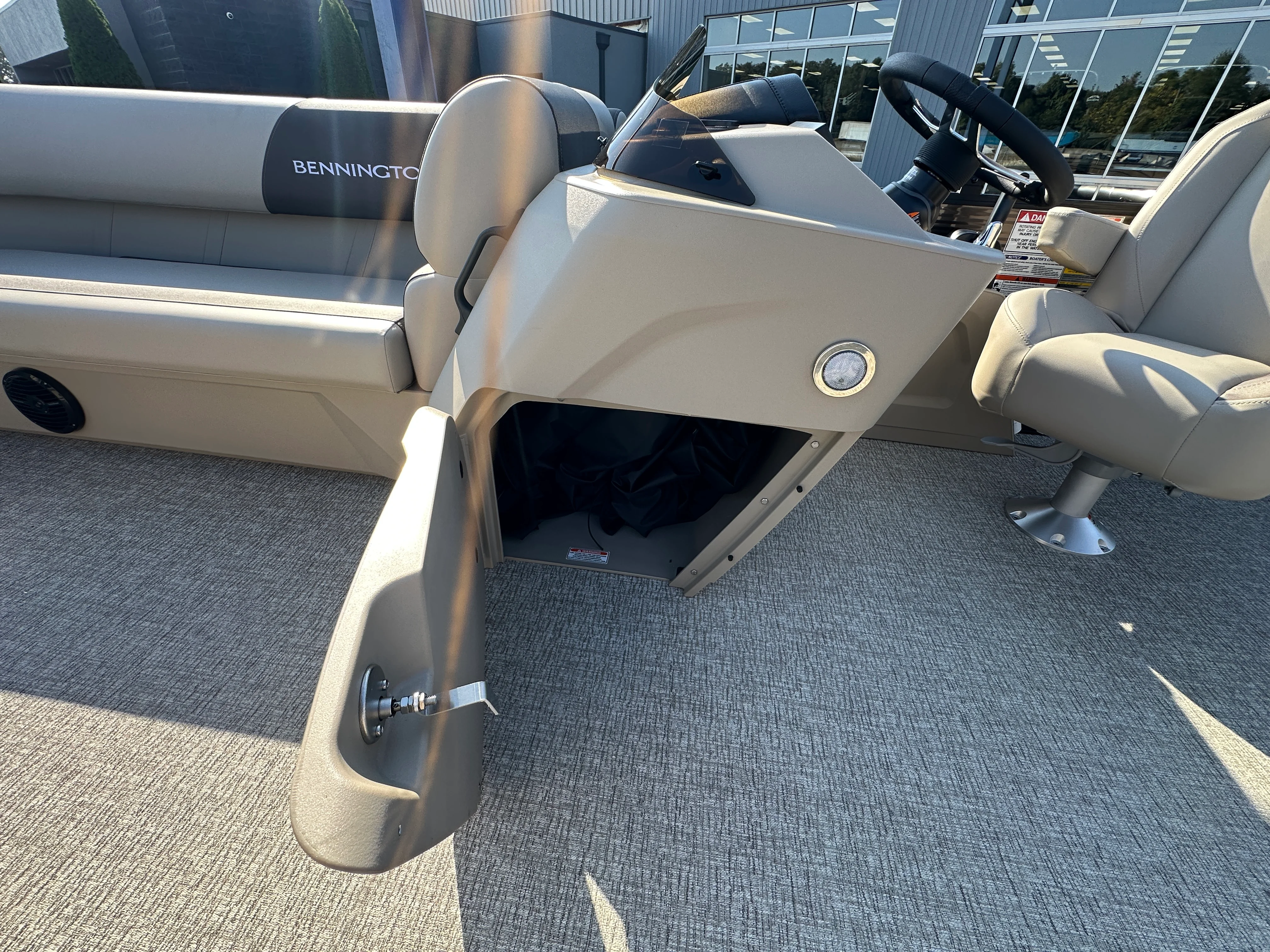 2026 Bennington 23SSB Image Thumbnail #9