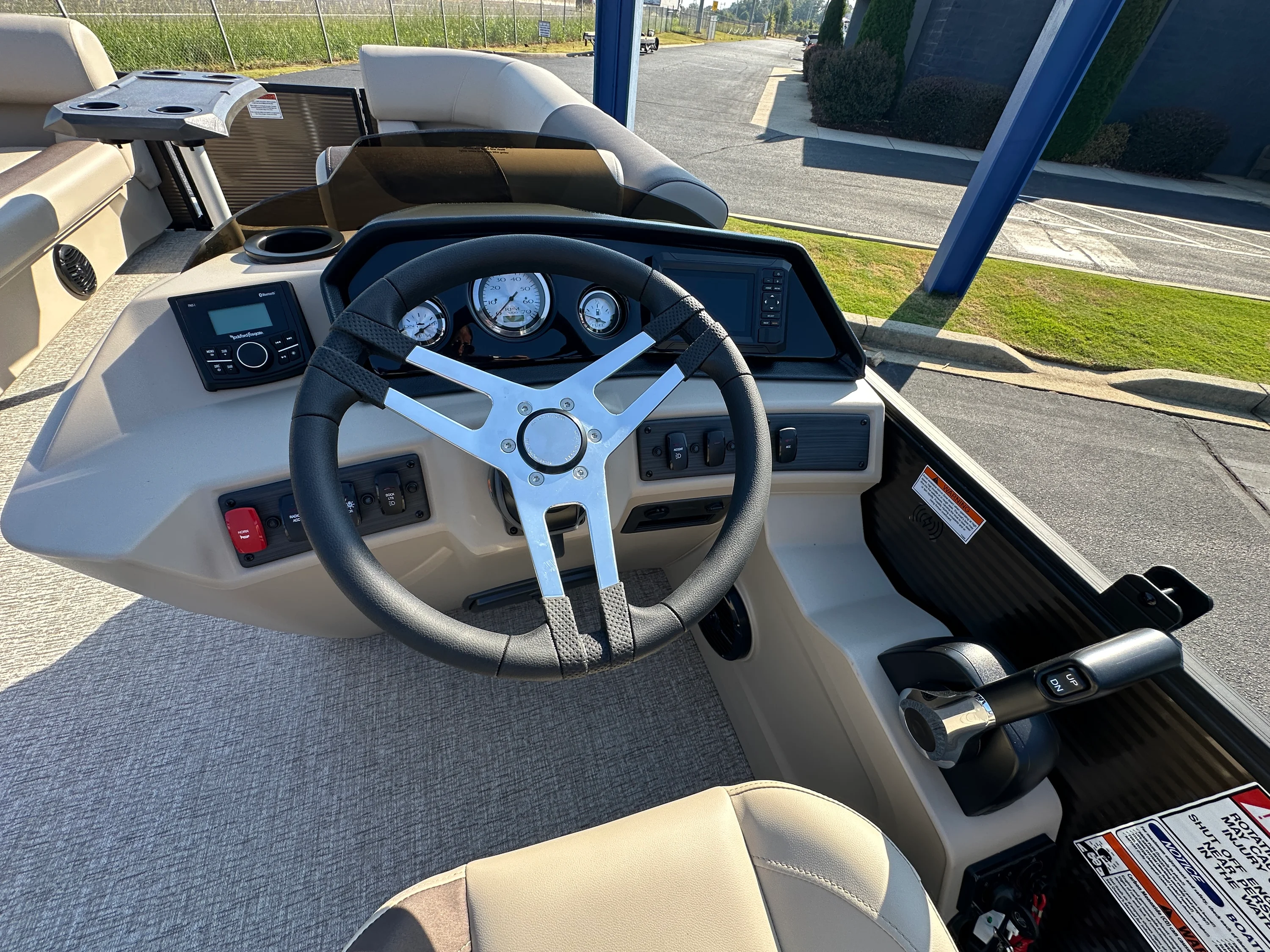 2026 Bennington 23SSB Image Thumbnail #11