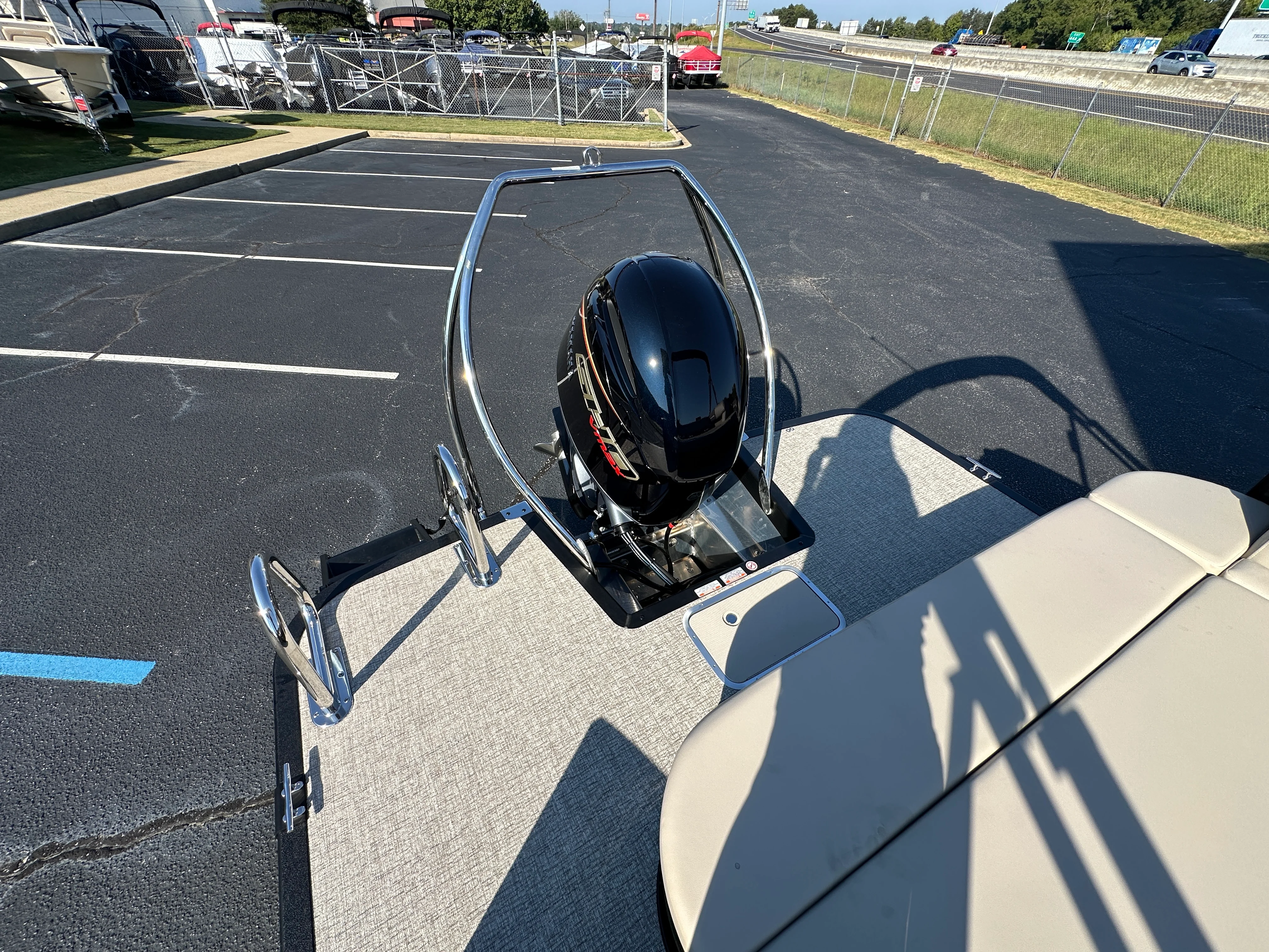 2026 Bennington 23SSB Image Thumbnail #15