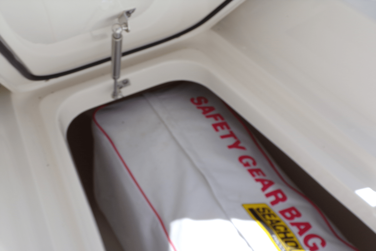 2024 Pursuit 248 S Image Thumbnail #57