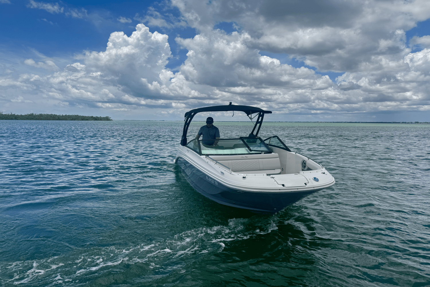 2022 Sea Ray 250 SD-OB Image Thumbnail #2