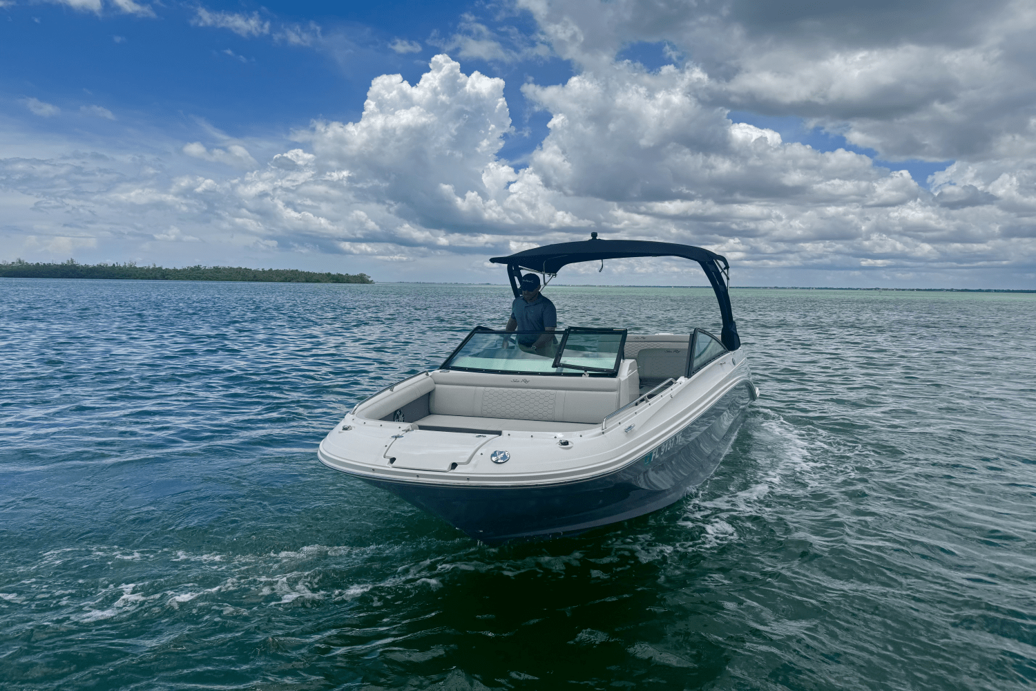2022 Sea Ray 250 SD-OB Image Thumbnail #9