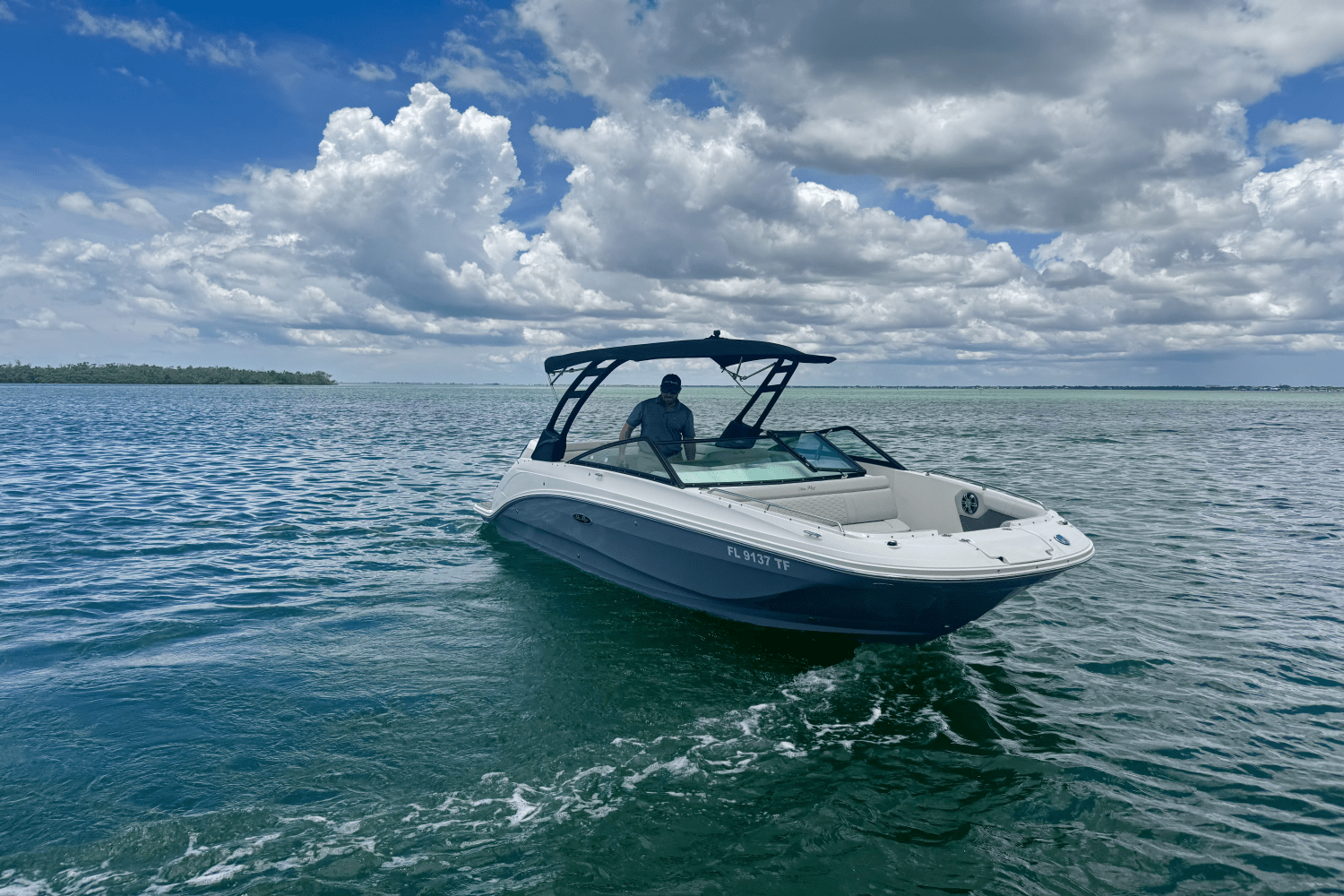 2022 Sea Ray 250 SD-OB Image Thumbnail #3