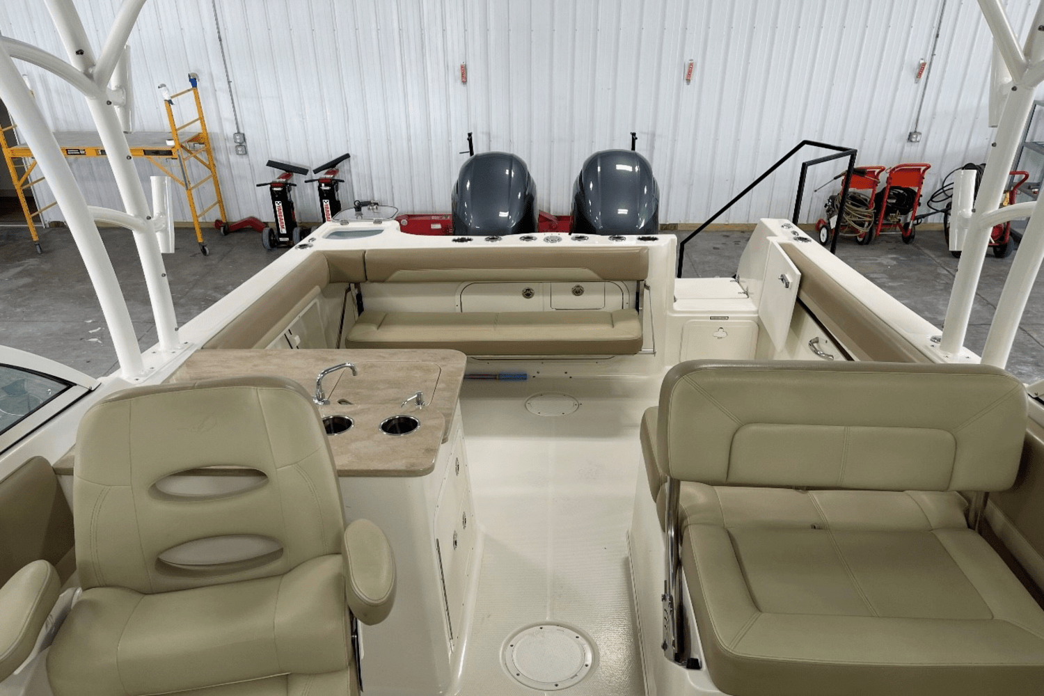 2019 Sailfish 275 DC Image Thumbnail #6