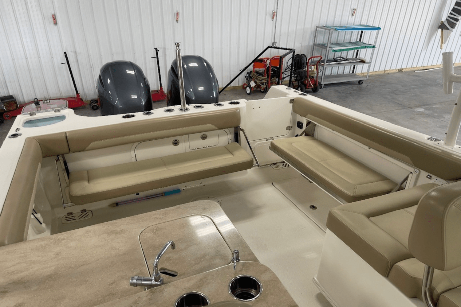 2019 Sailfish 275 DC Image Thumbnail #8