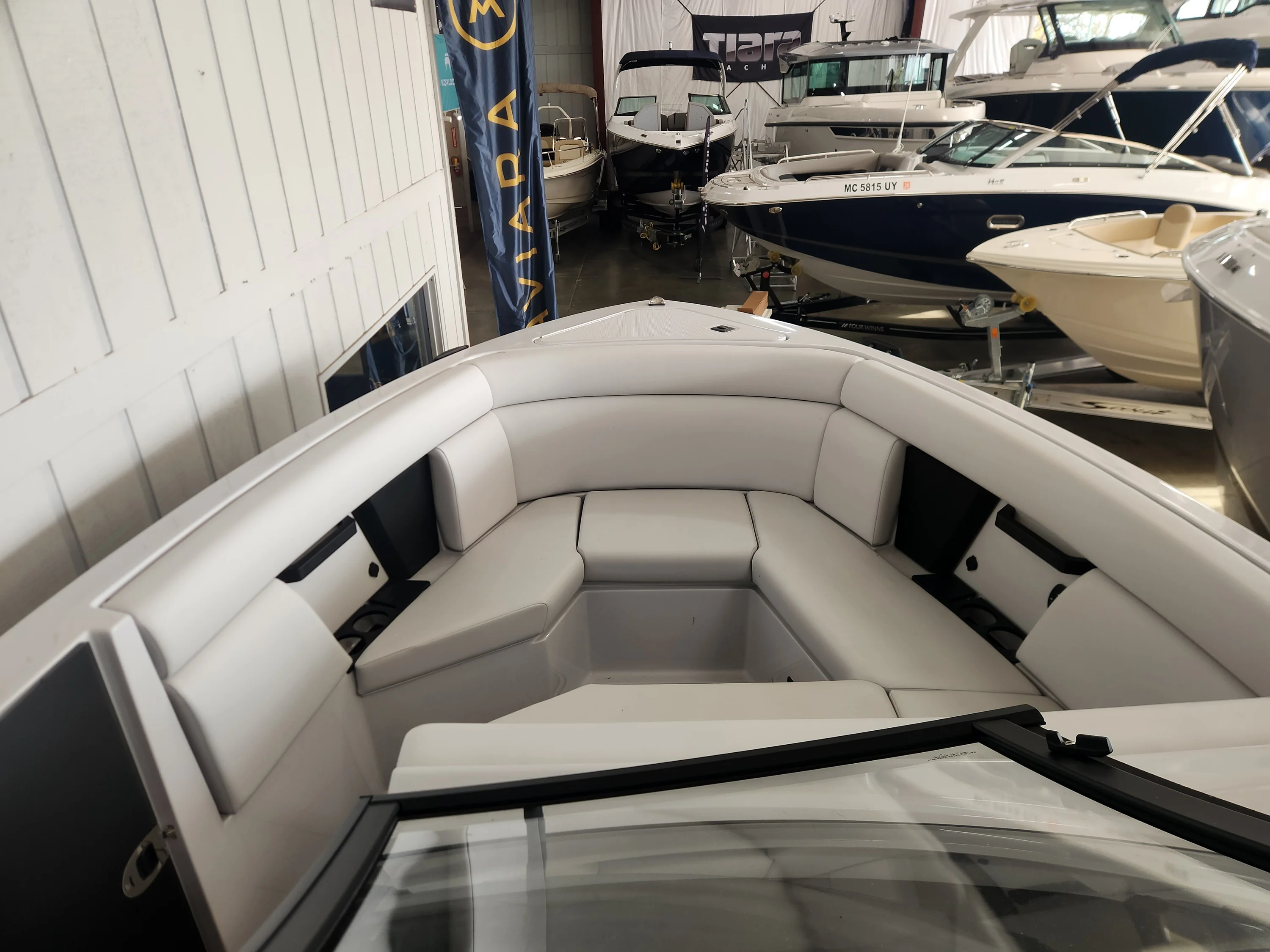 2024 Aviara AV28 Surf Image Thumbnail #11